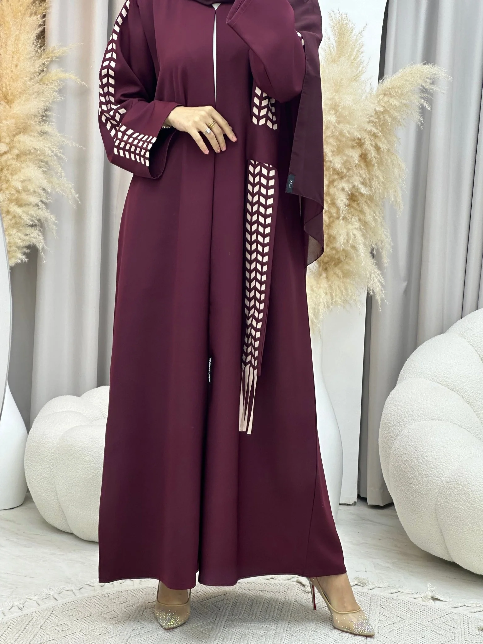 C 0013 Maroon Lasercut Eid Abaya - Image 2
