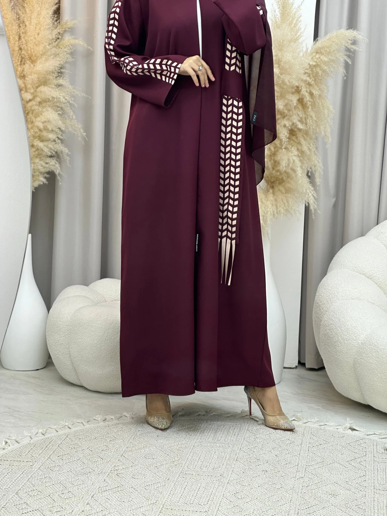 C 0013 Maroon Lasercut Eid Abaya - Image 7