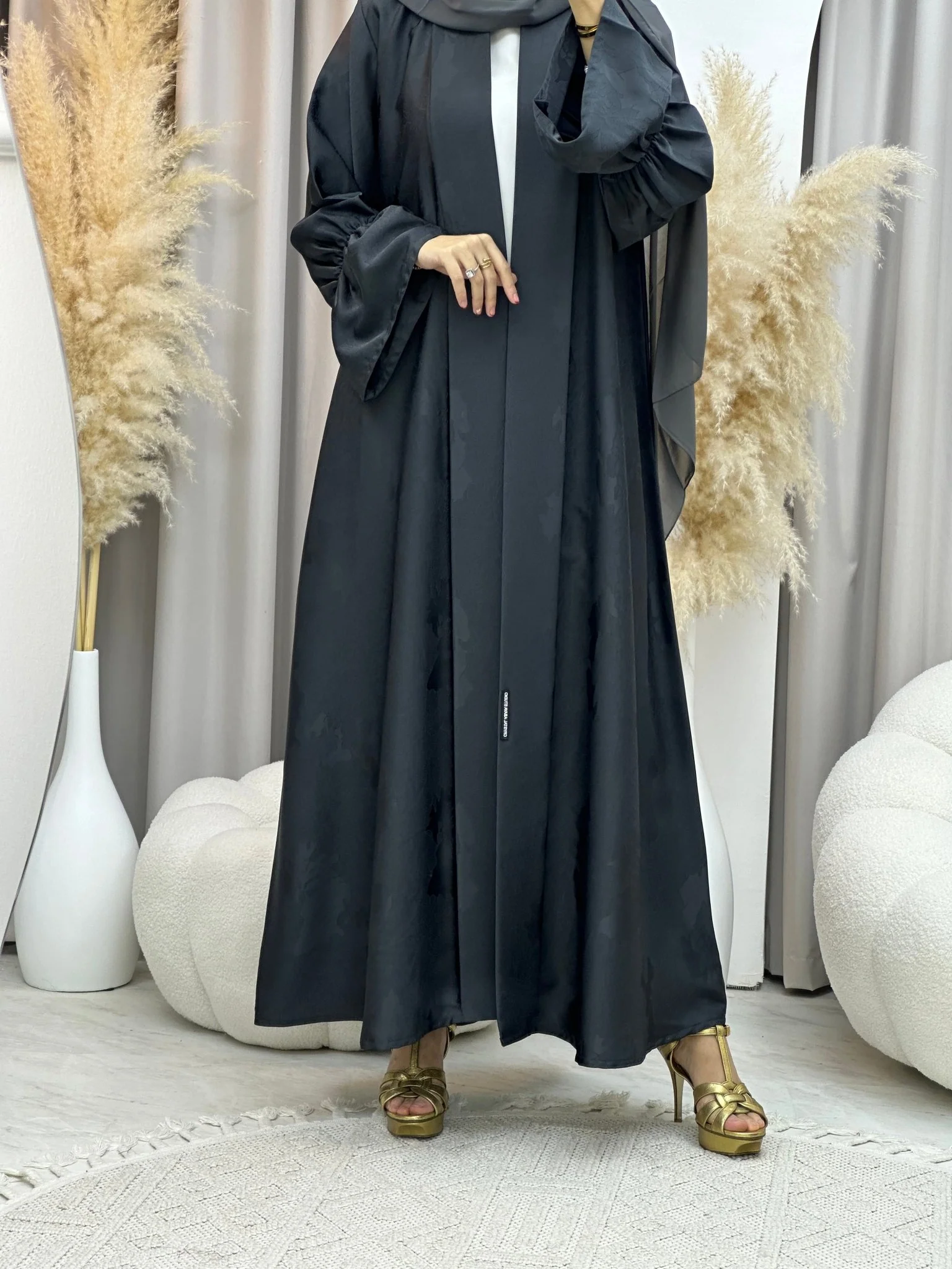 C 0020-01 Grey Floral Eid Abaya - Image 5