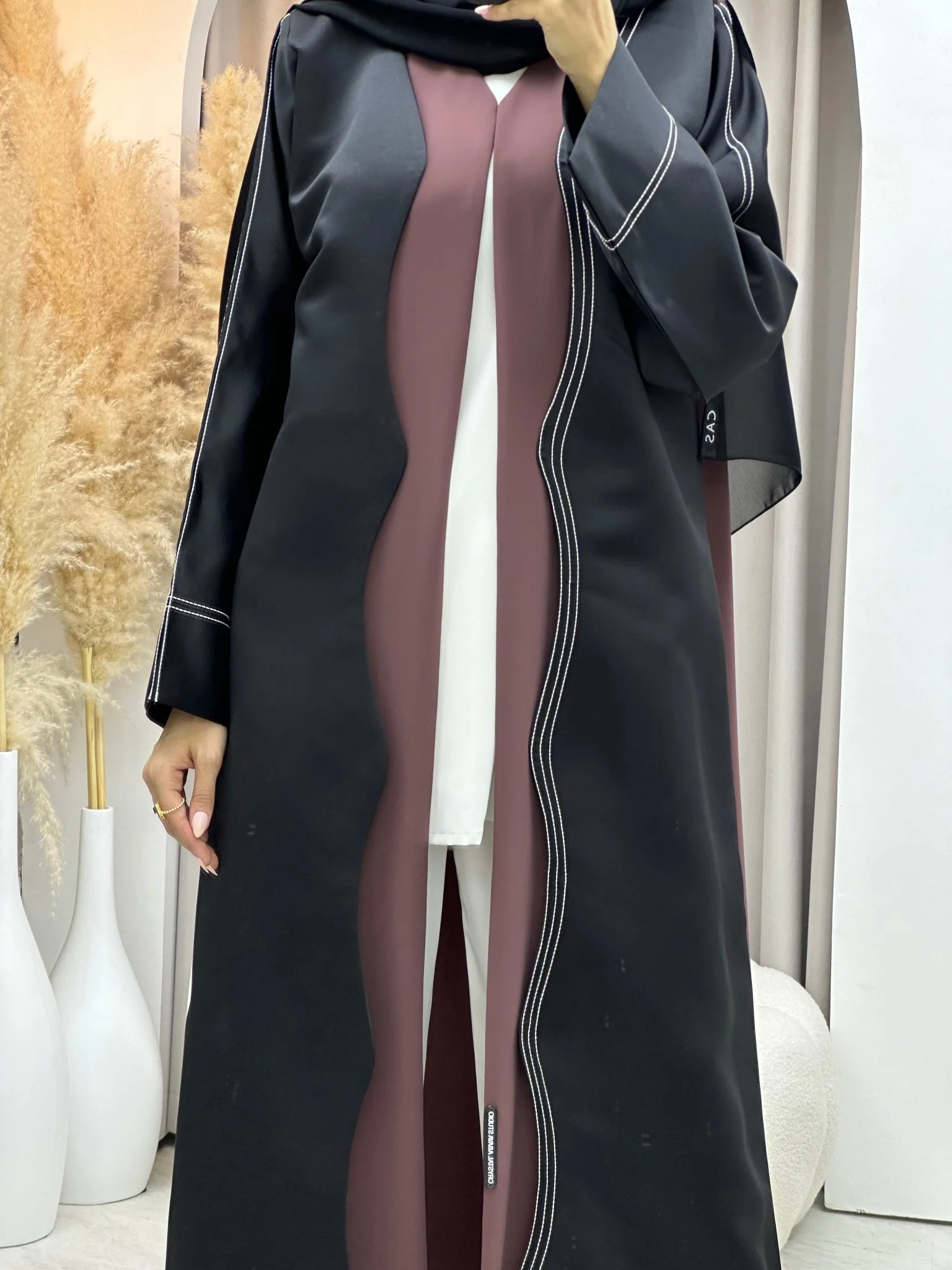 C 0067-02 Black Purple Abaya - Image 4