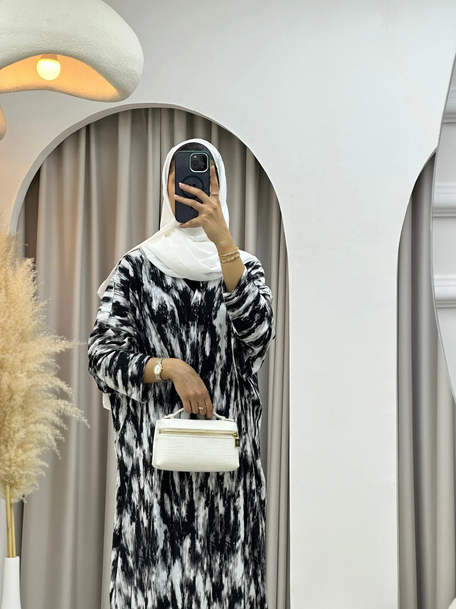 C 0228-02 Smoky Black White Abaya - Image 3