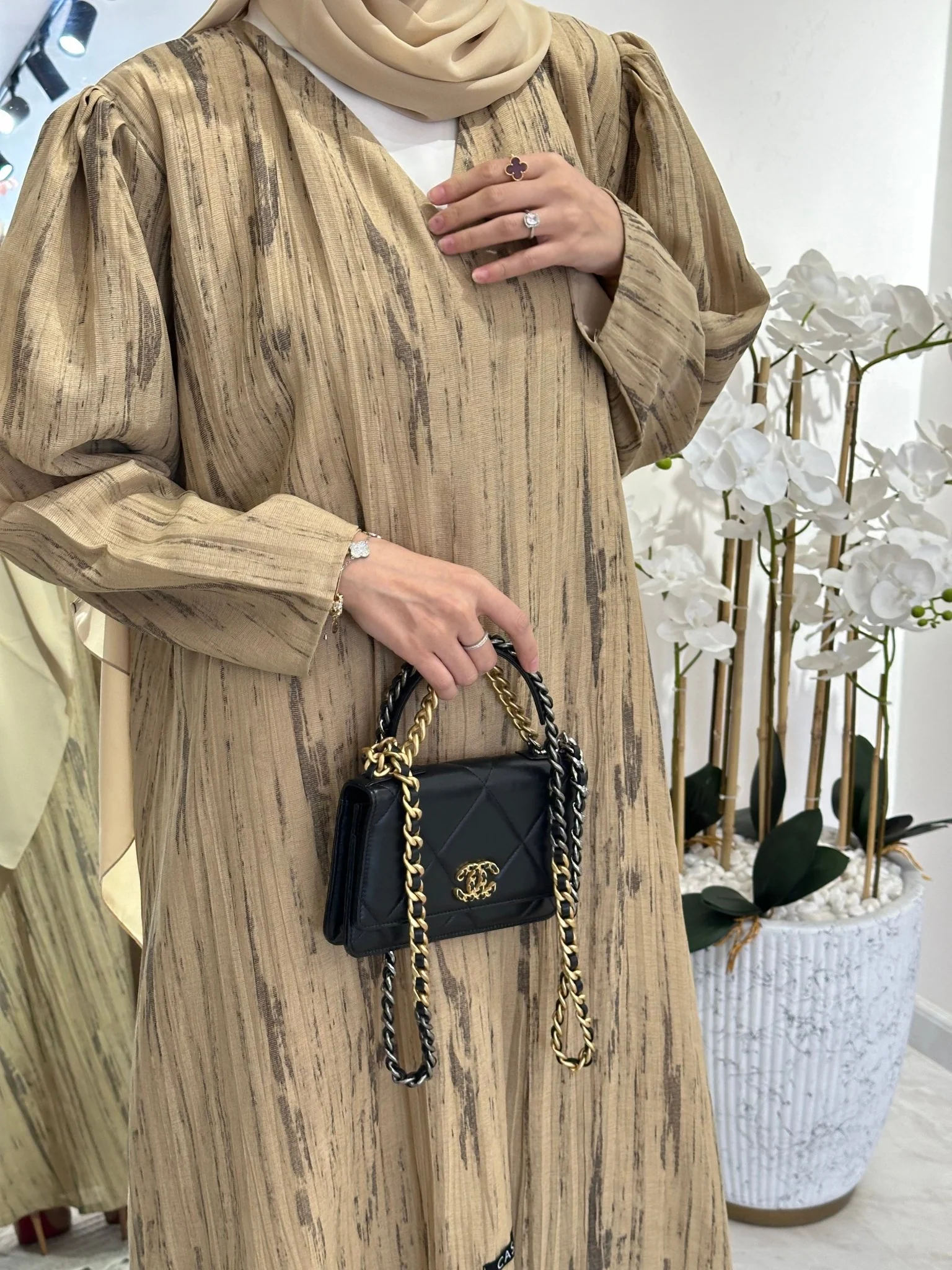 C 0369-01 Beige Printed Abaya - Image 9