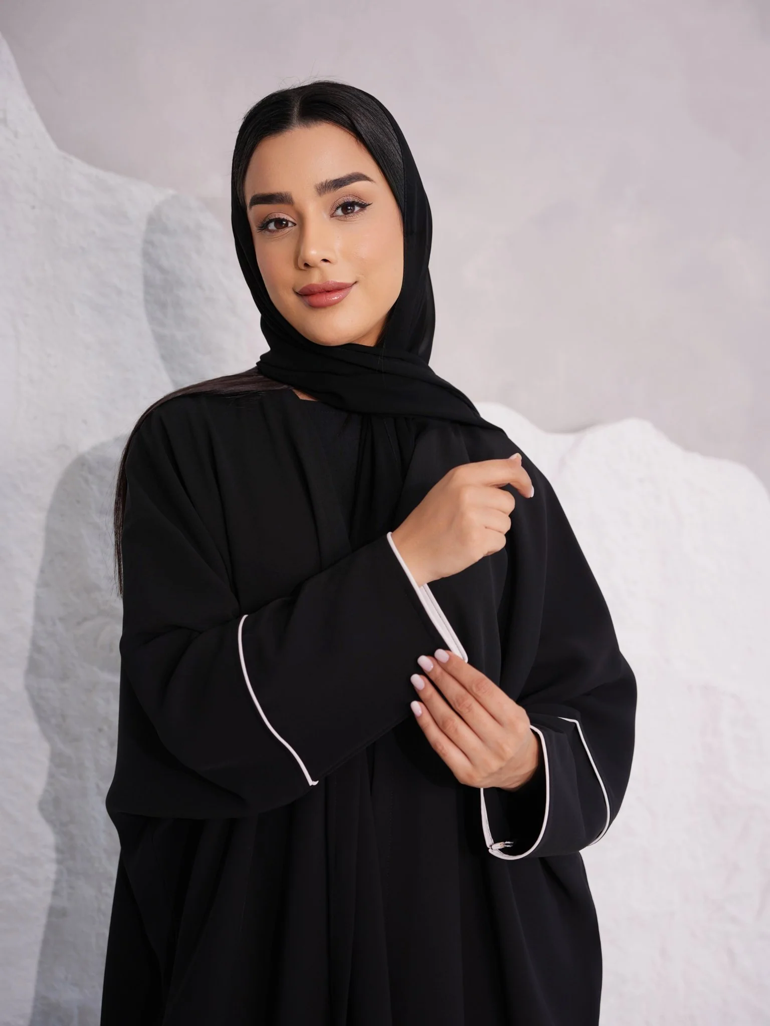 C 0391 Black Abaya - Image 4