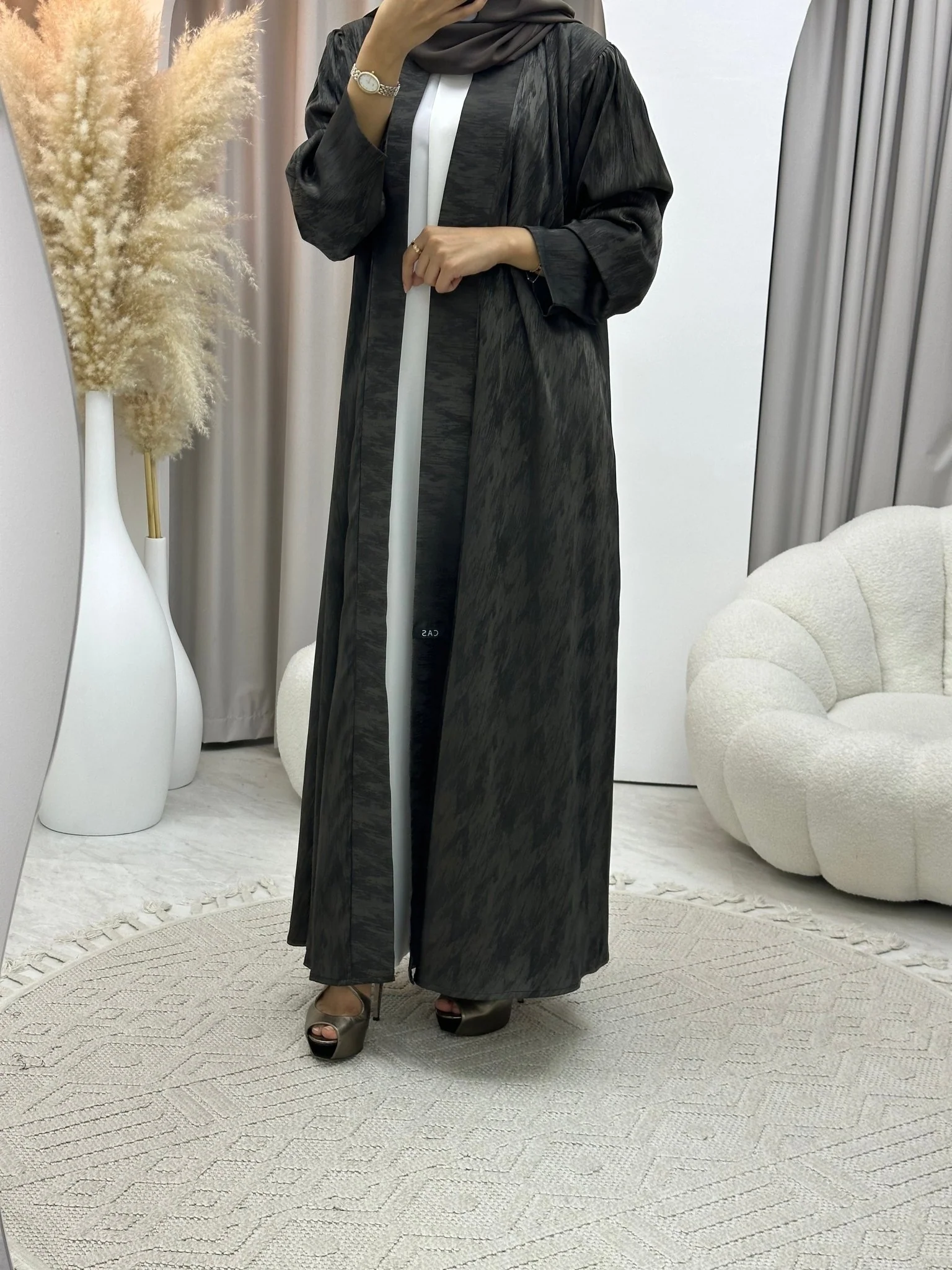 C 0409-05 Olive Printed Abaya - Image 4