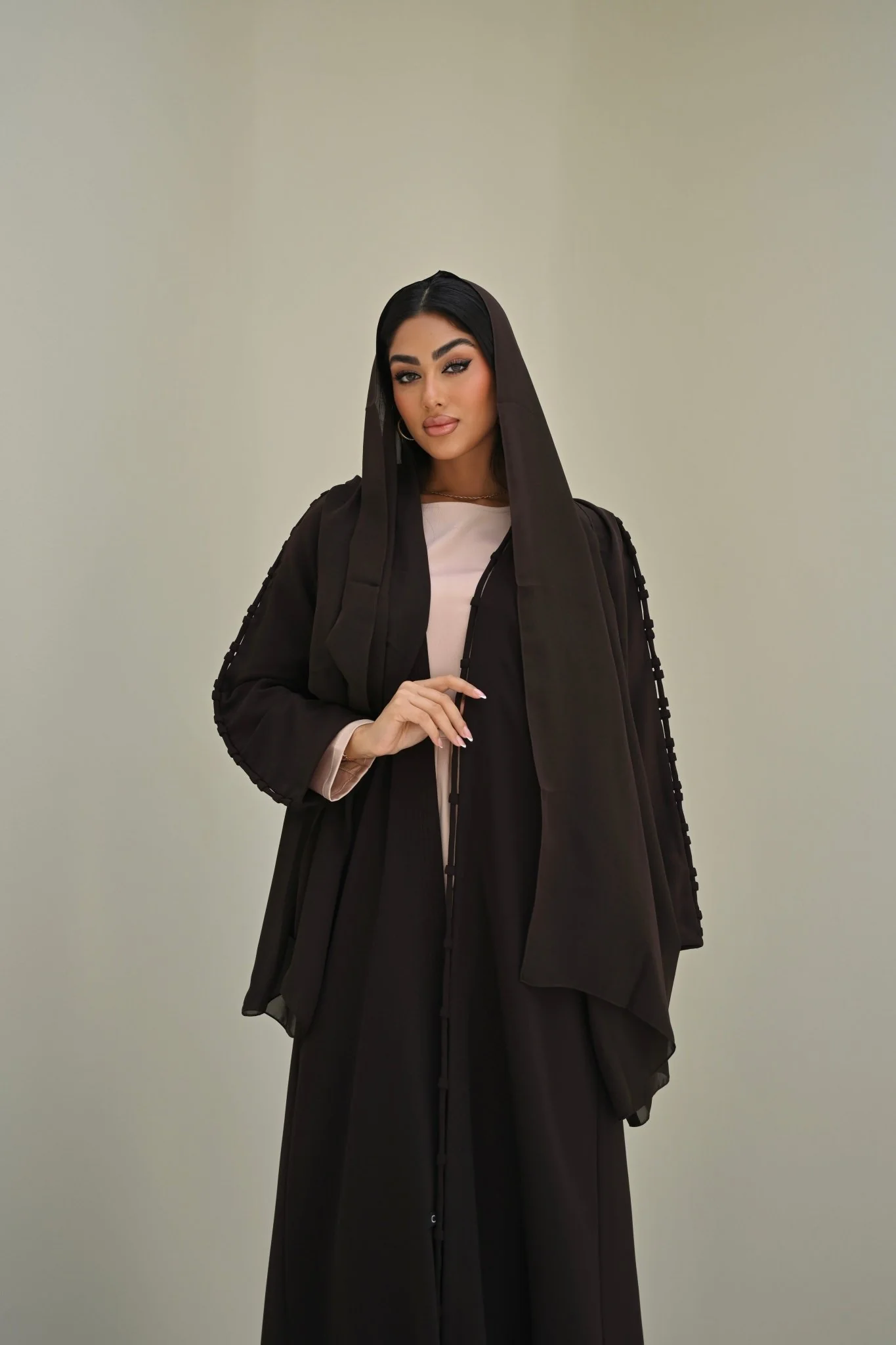 C 0510 Deep Brown 3D Abaya - Image 3