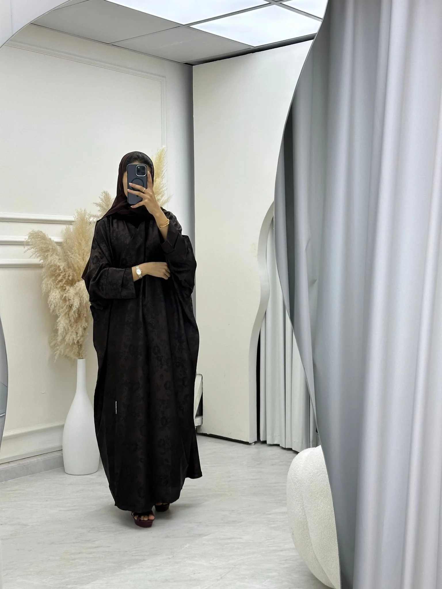 C 0633-02 Brown Bisht Floral Abaya - Image 3