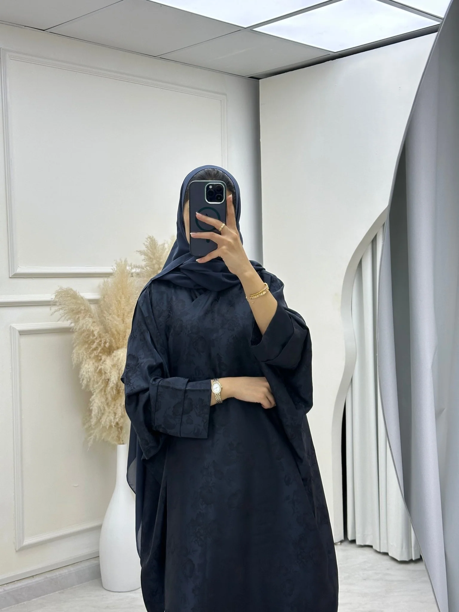 C 0633-05 Navy Blue Bisht Floral Abaya - Image 2