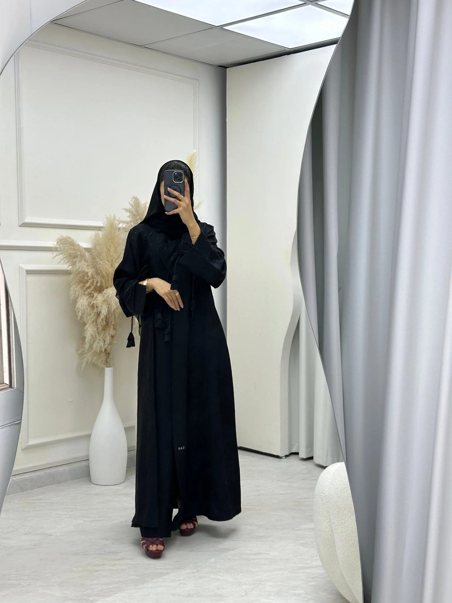 C 0634-02 Black Ragged Abaya - Image 3