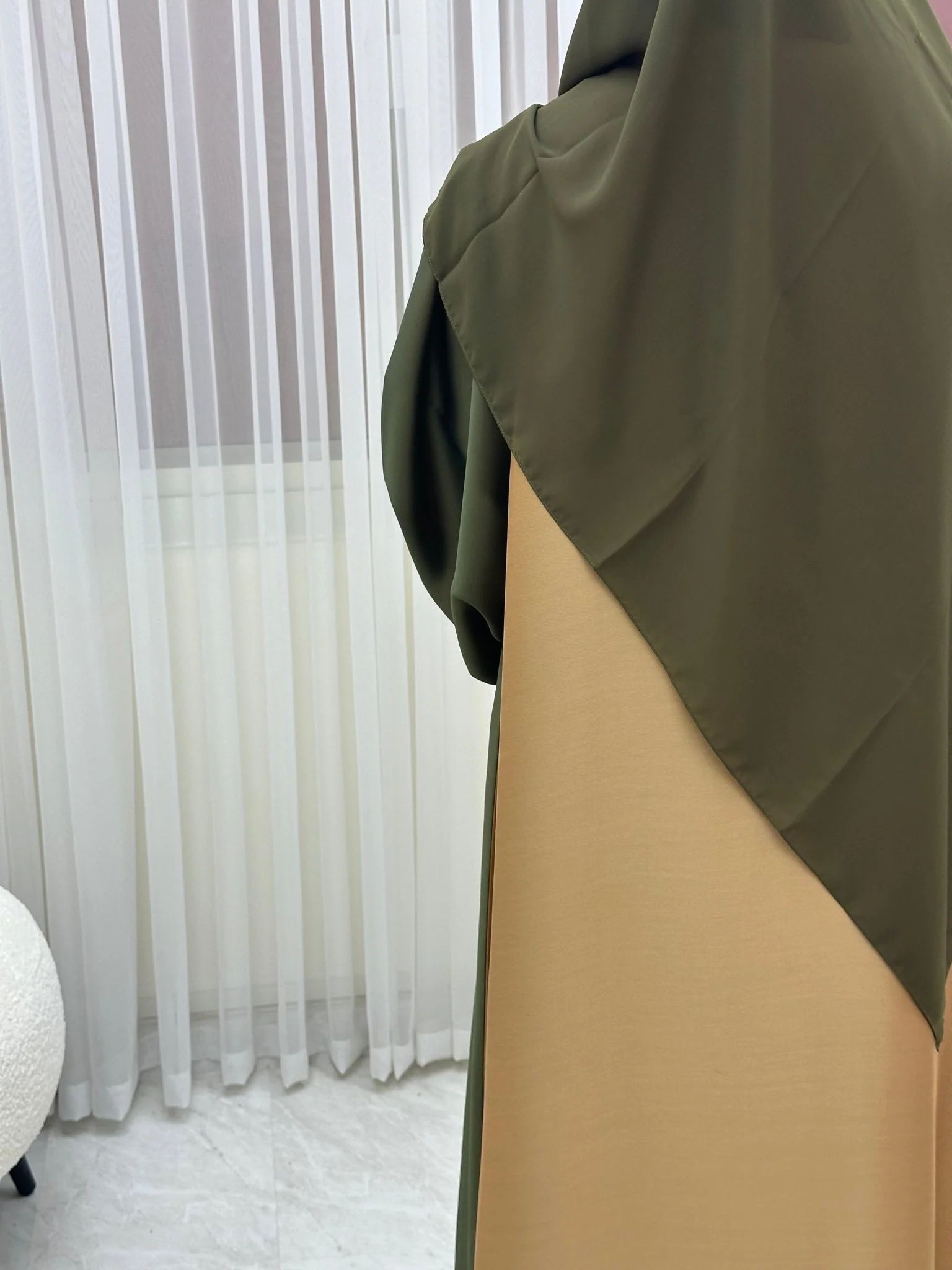 C 0645 OliveGreen Gold Duotone Abaya - Image 4