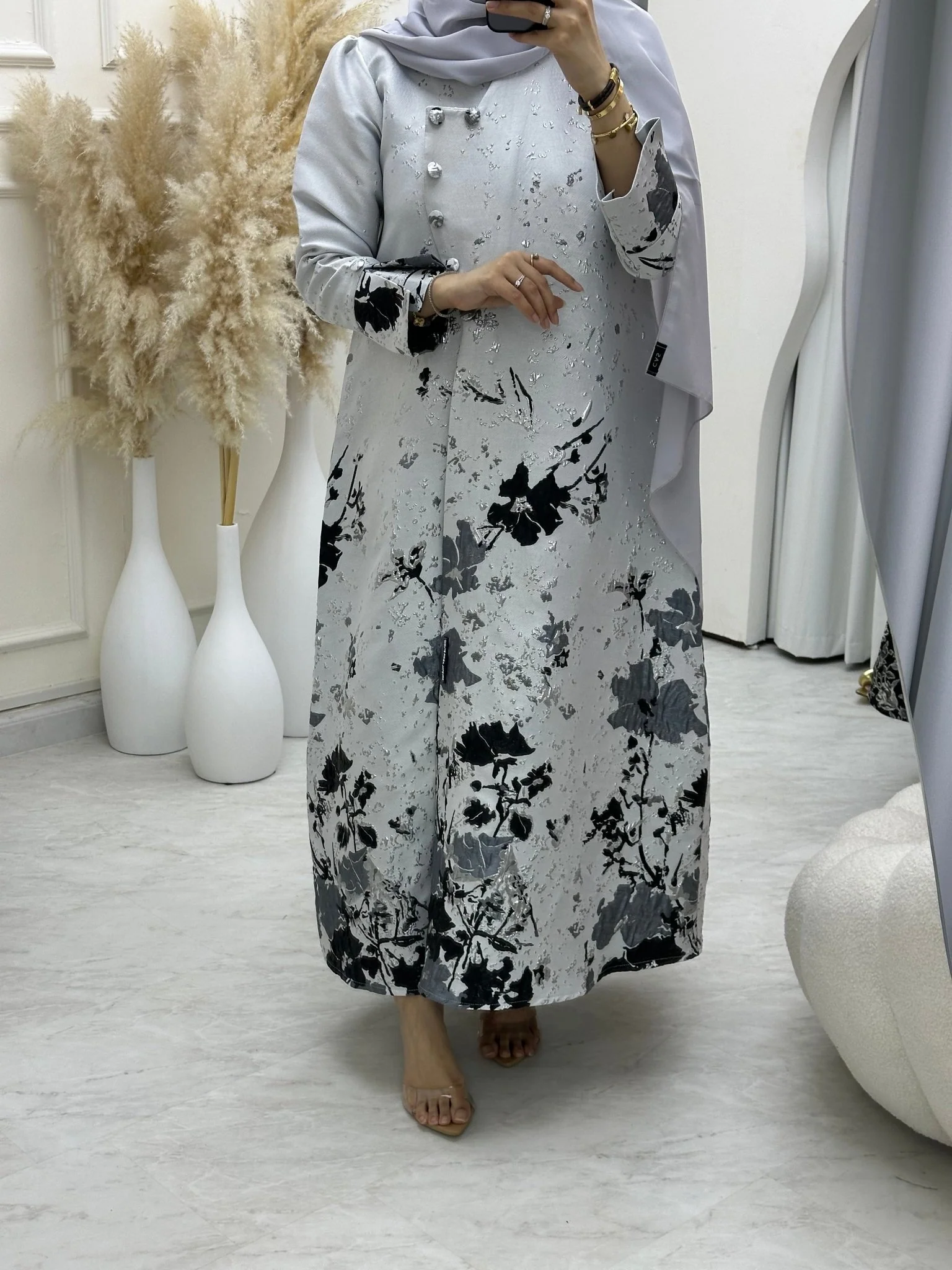 C 0650 Floral Silver Abaya - Image 2