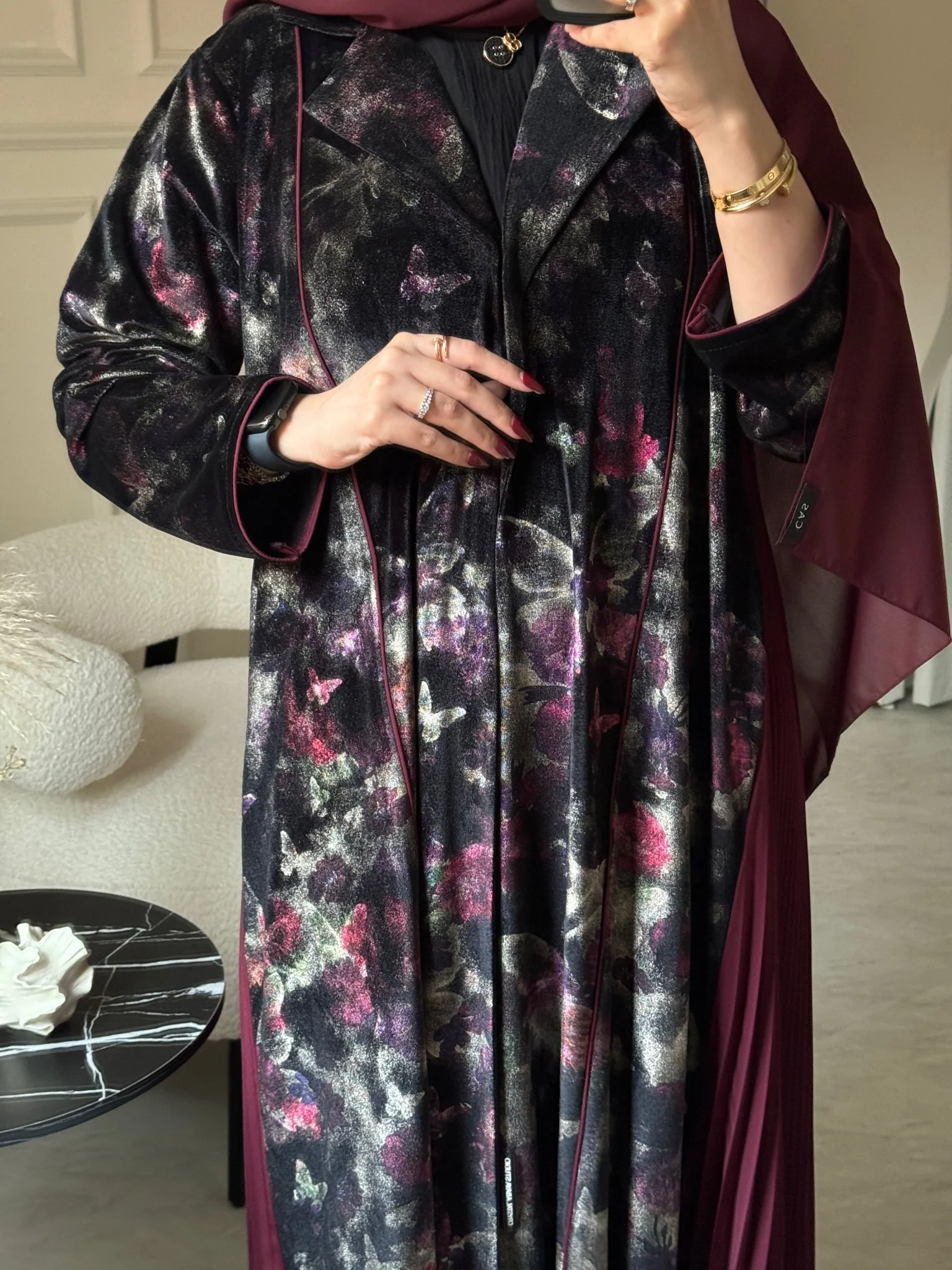 C 0787 Burgundy Butterfly Velvet Pleated Abaya - Image 5