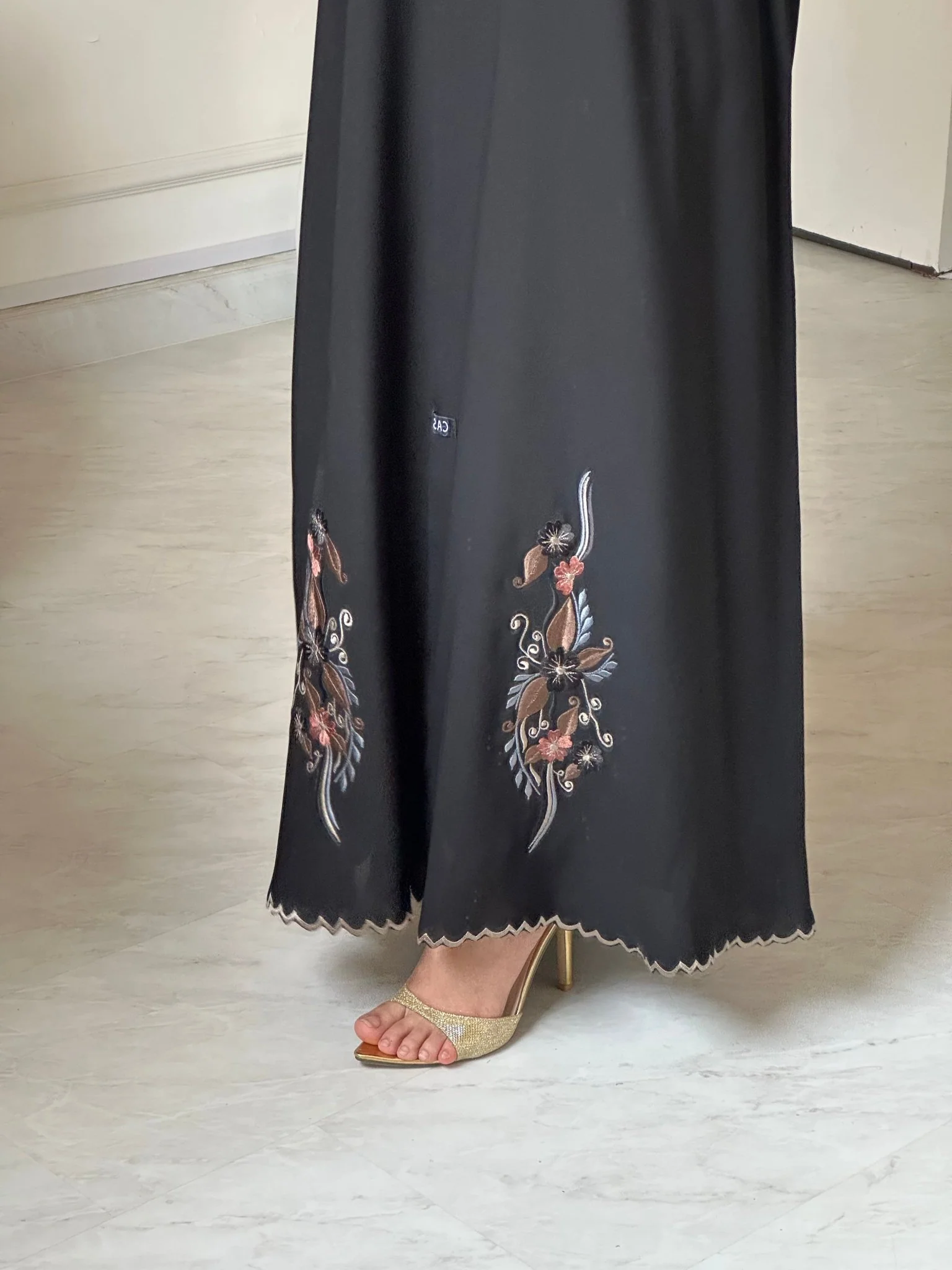 C 0798 Black Embroidered Abaya - Image 3