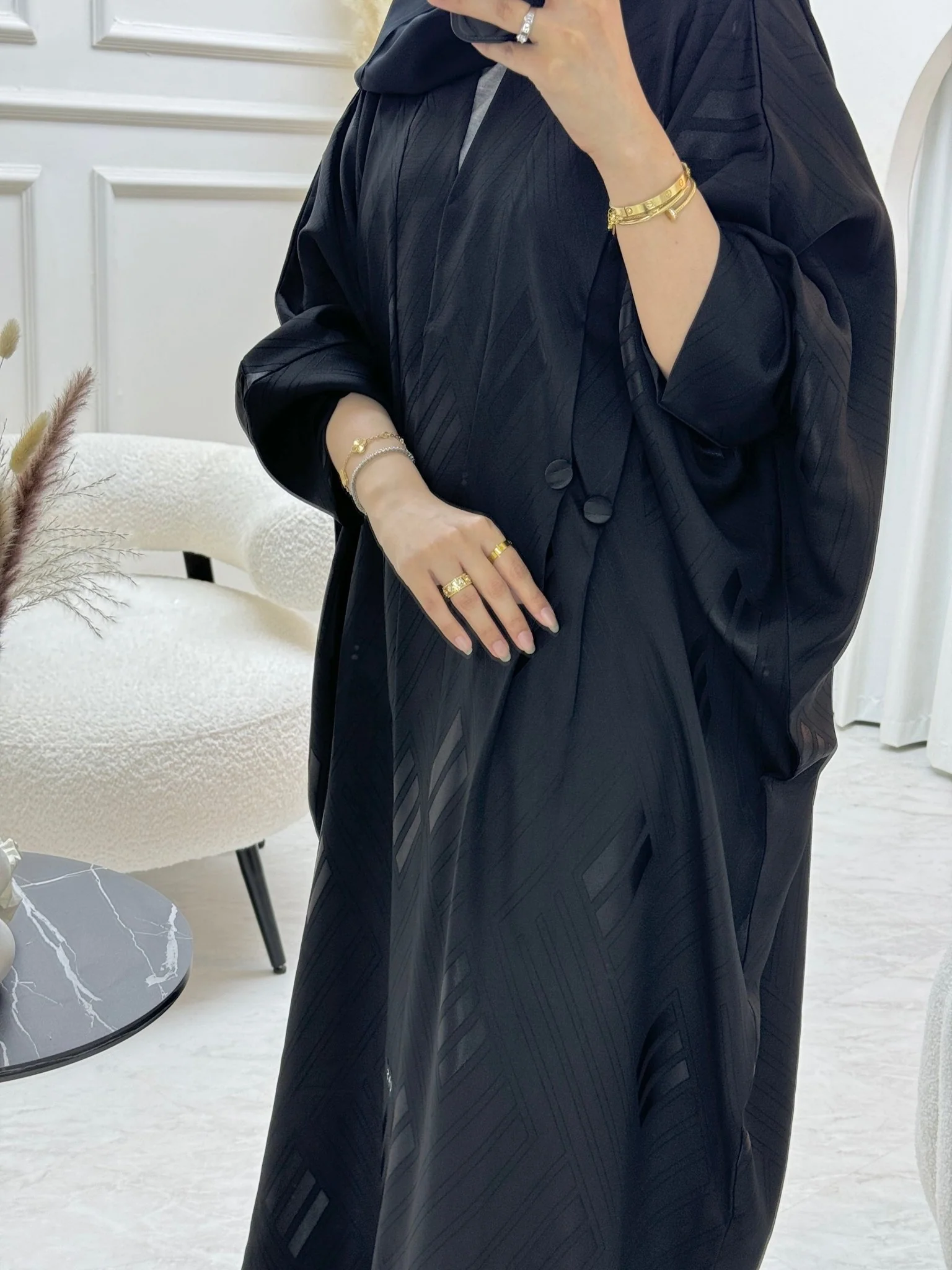 C 0814 Black Bisht Abaya - Image 6