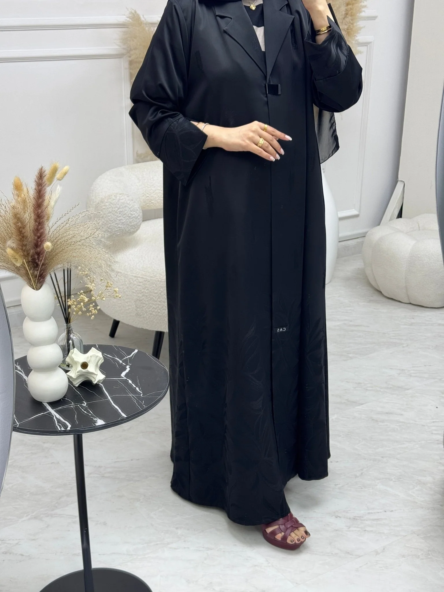 C 0940 Black Coat Abaya - Image 5