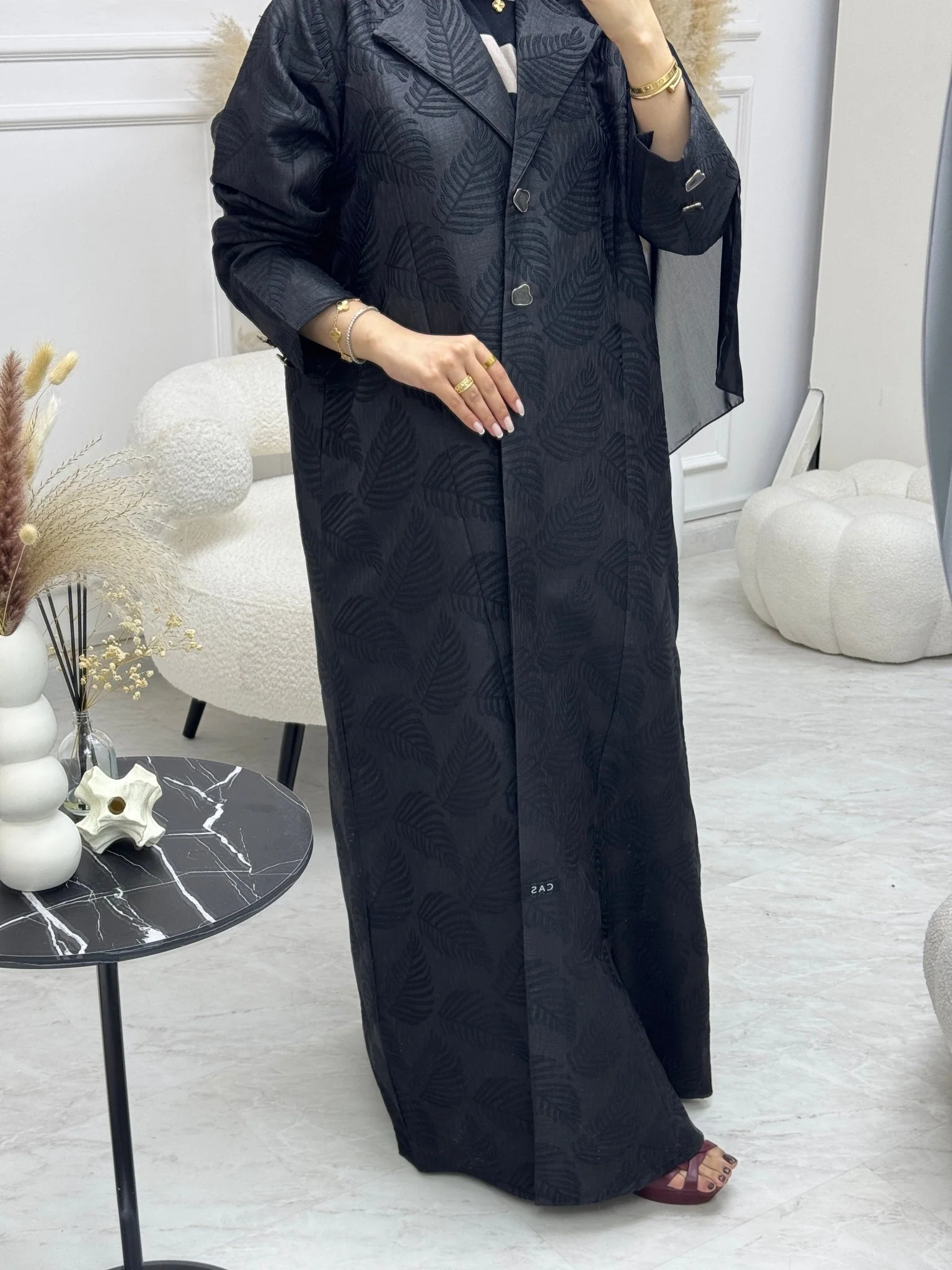 C 0942 Black Coat Abaya - Image 5