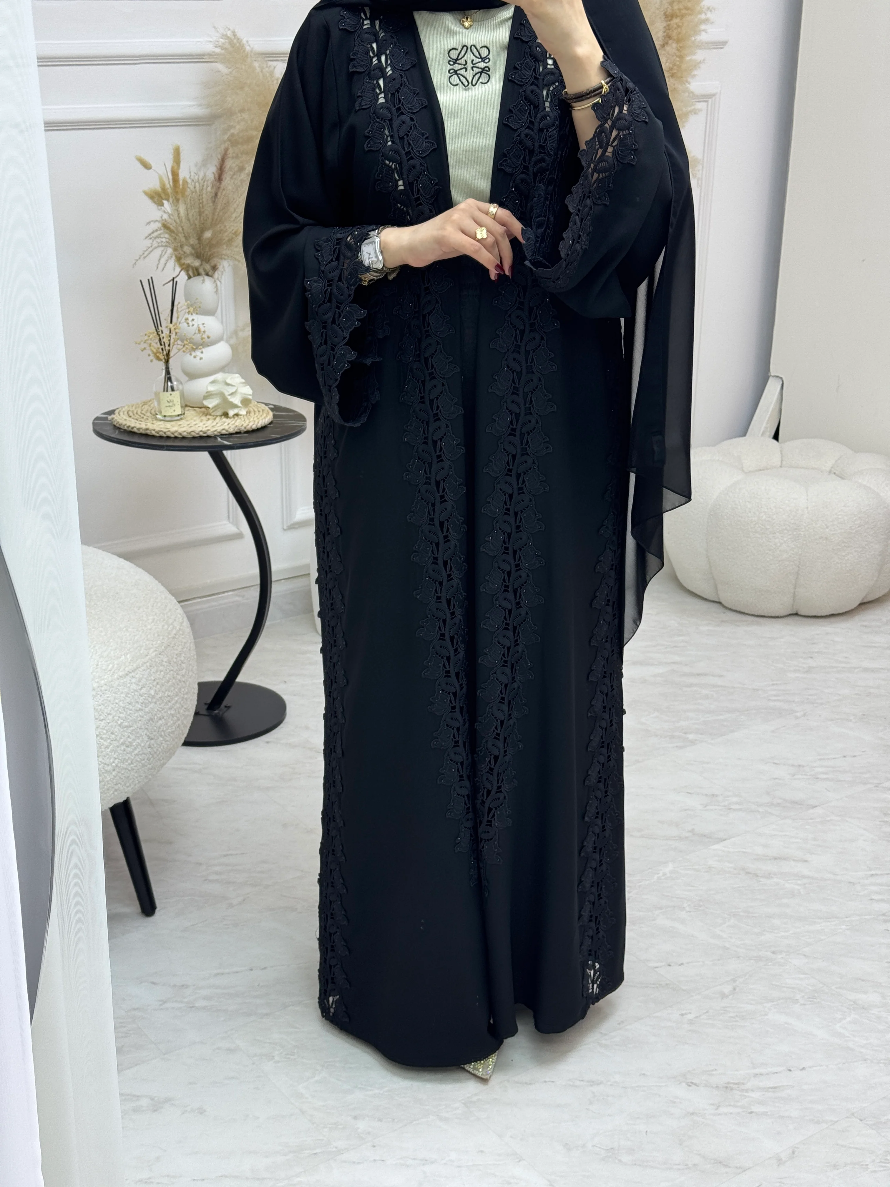 C 0992 Black Lace Abaya - Image 3