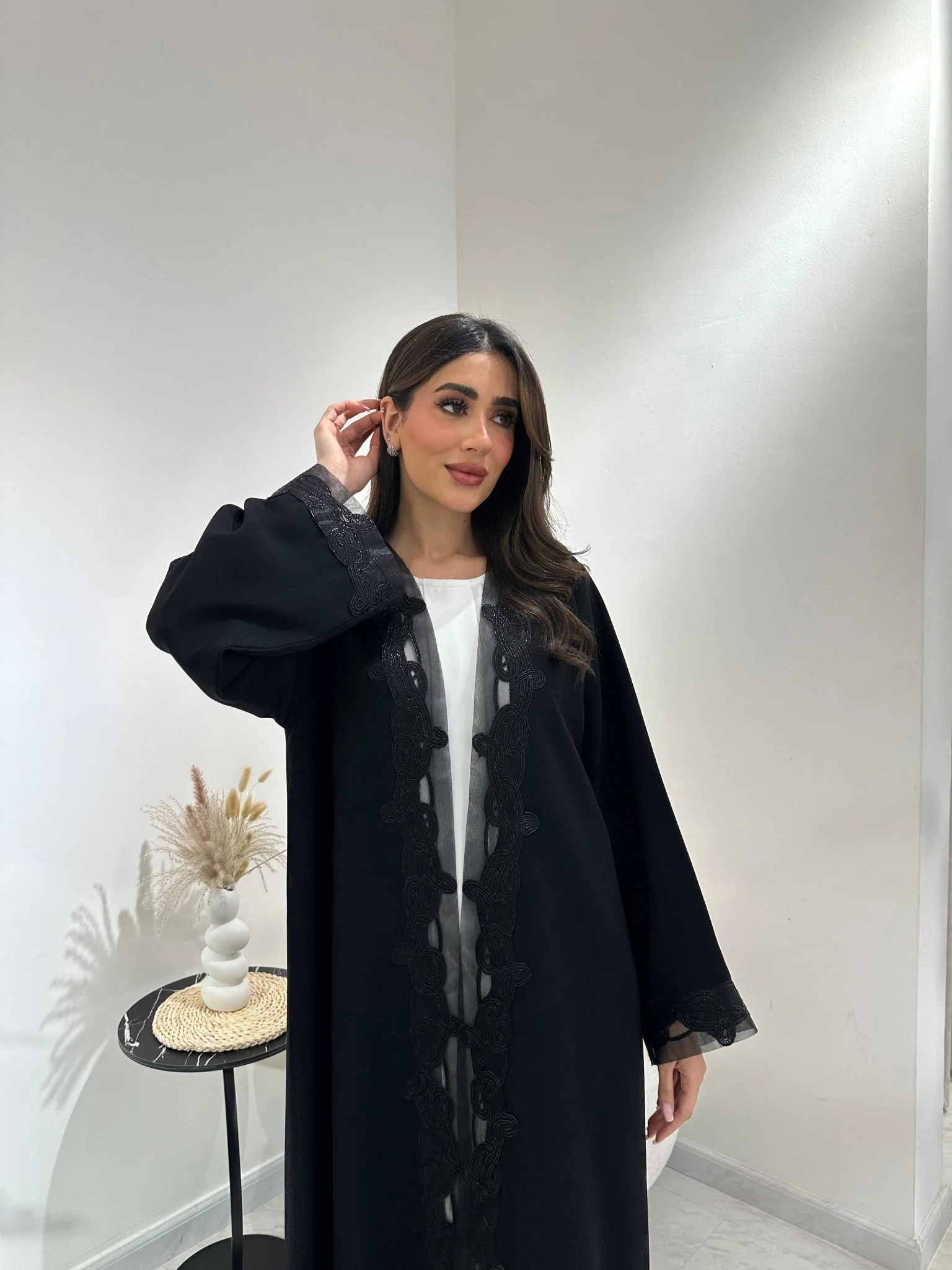C 1021 Black Lace Abaya - Image 7