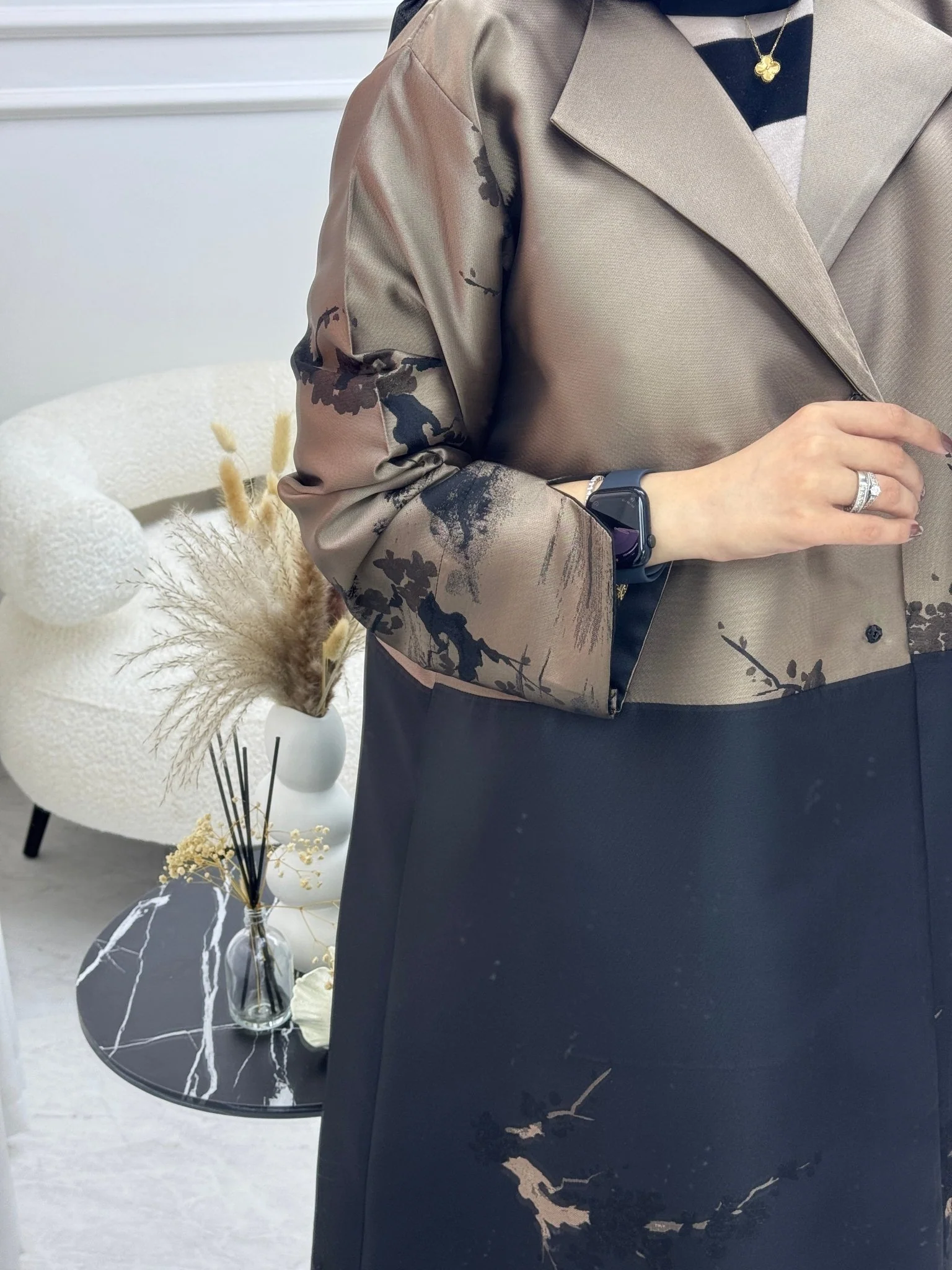C 1090-01 Brown Printed Coat Abaya - Image 2