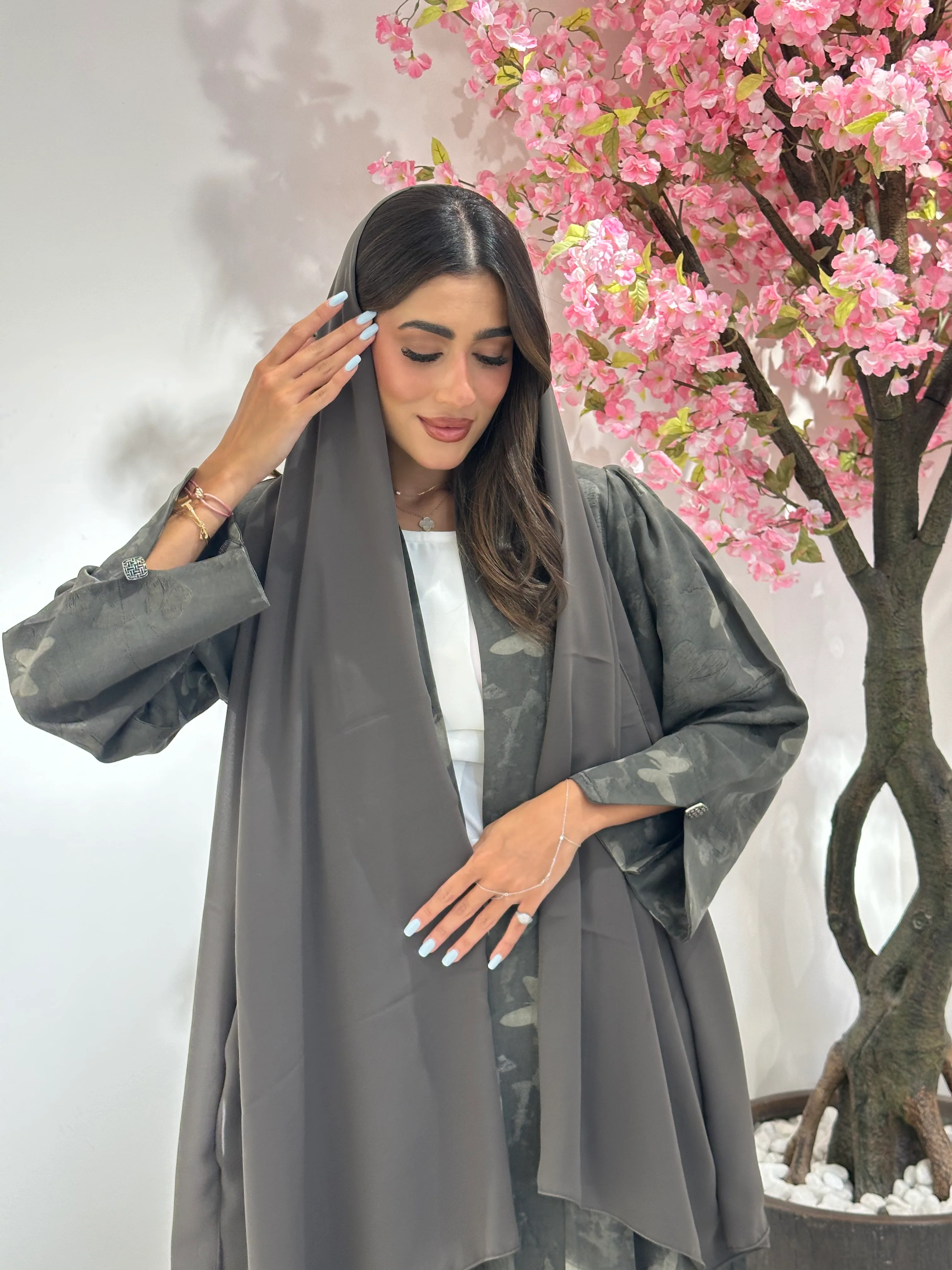 C 1160 Grey Printed Abaya - Image 8