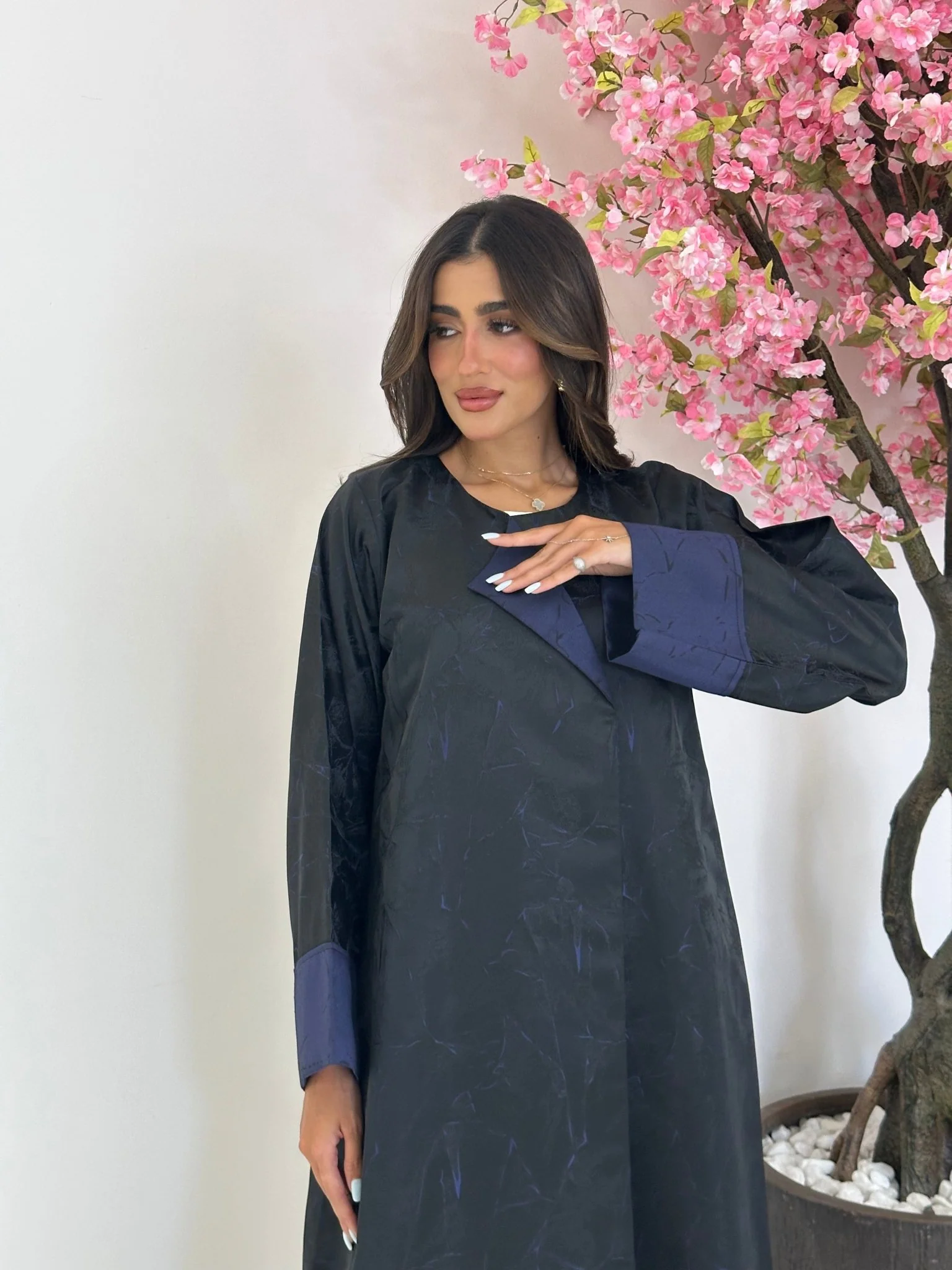 C 1163 Black Blue Printed Abaya - Image 4