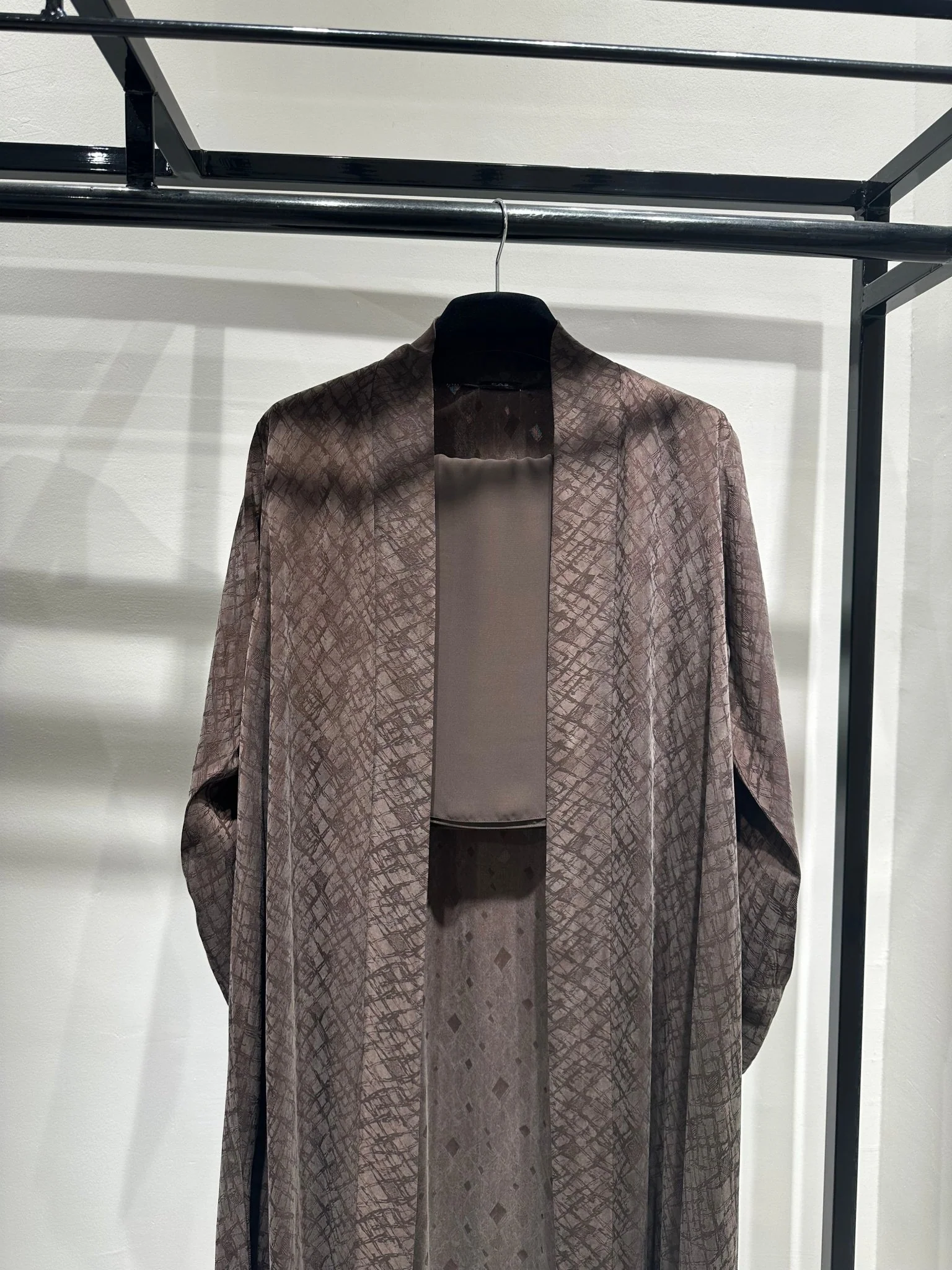 C 1261-02 Brown Patterned Printed Abaya - Image 3