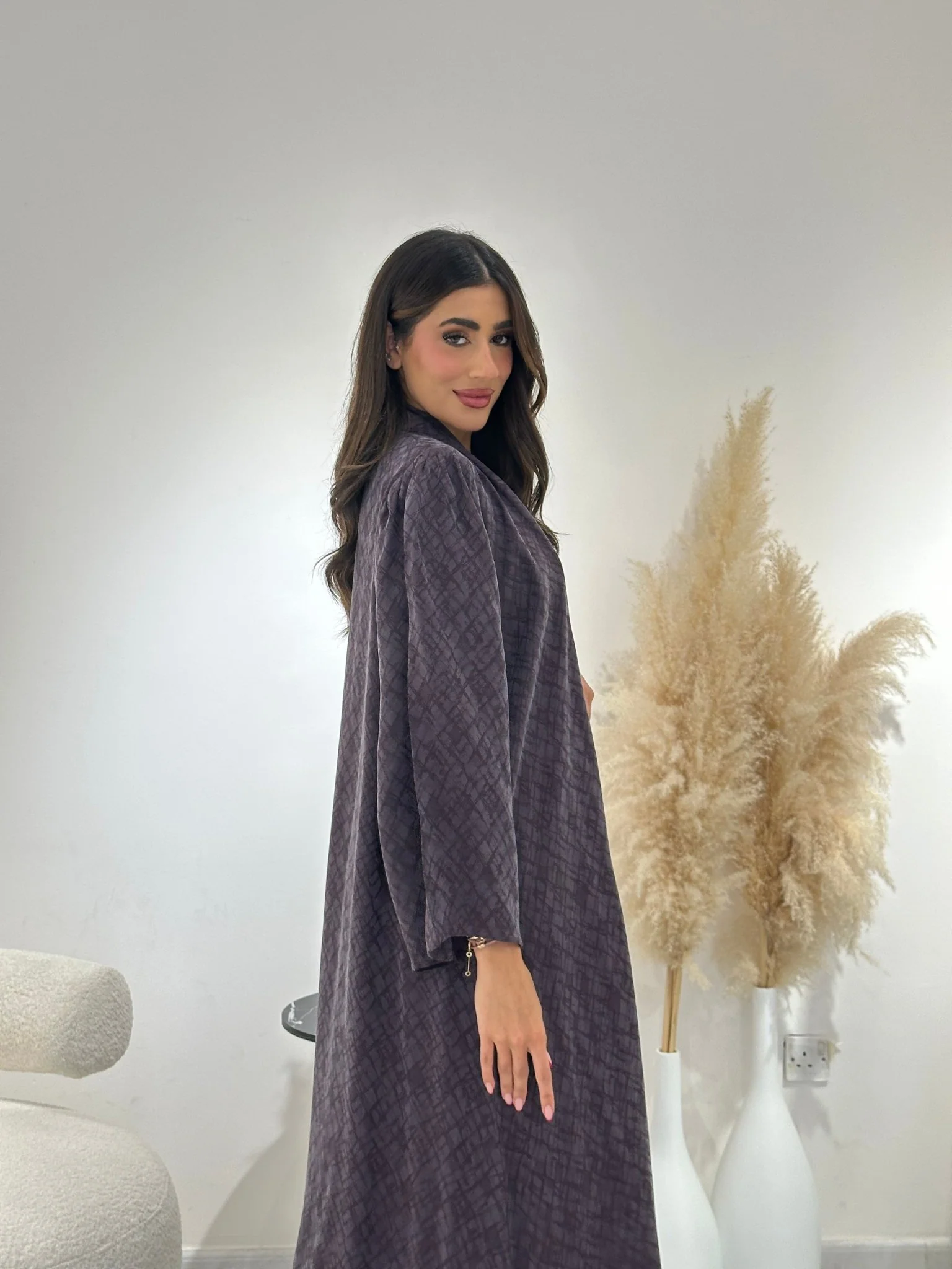 C 1261-01 Plum Patterned Printed Abaya - Image 6