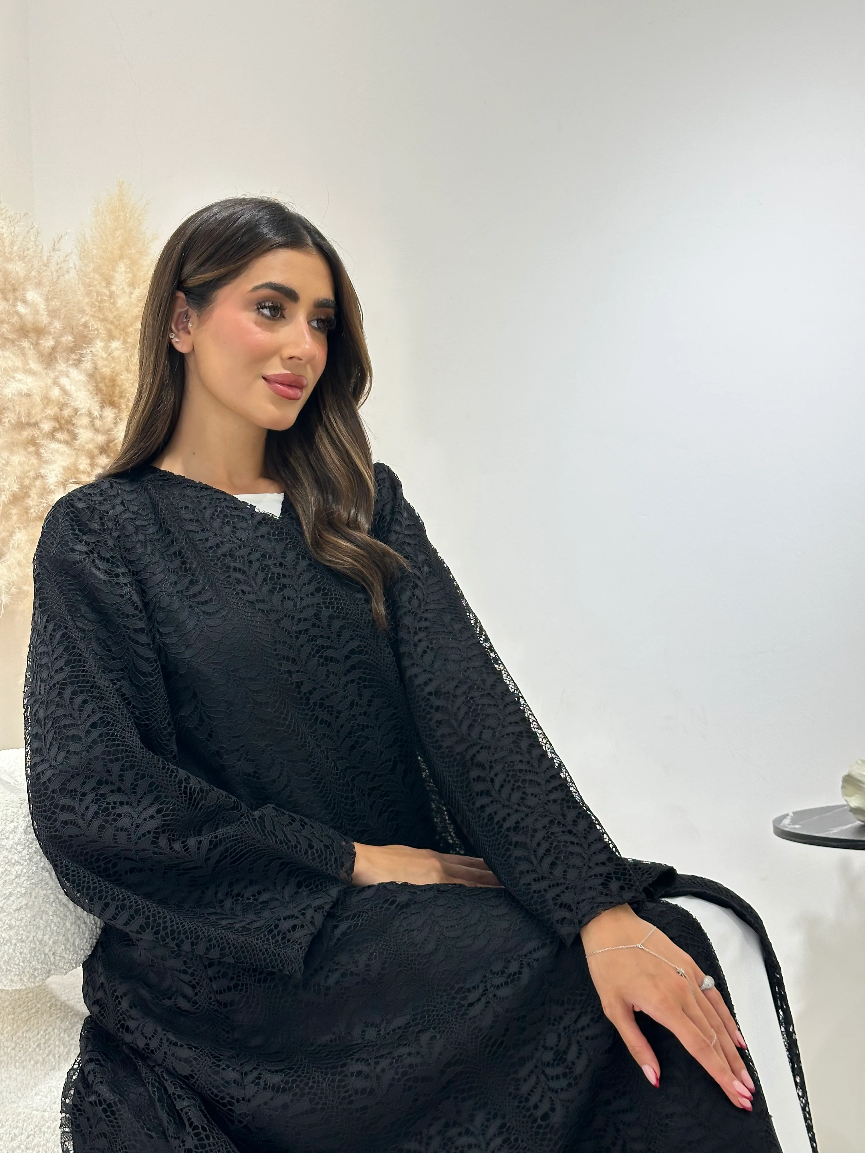 C 1269 Black Dantel Abaya - Image 4
