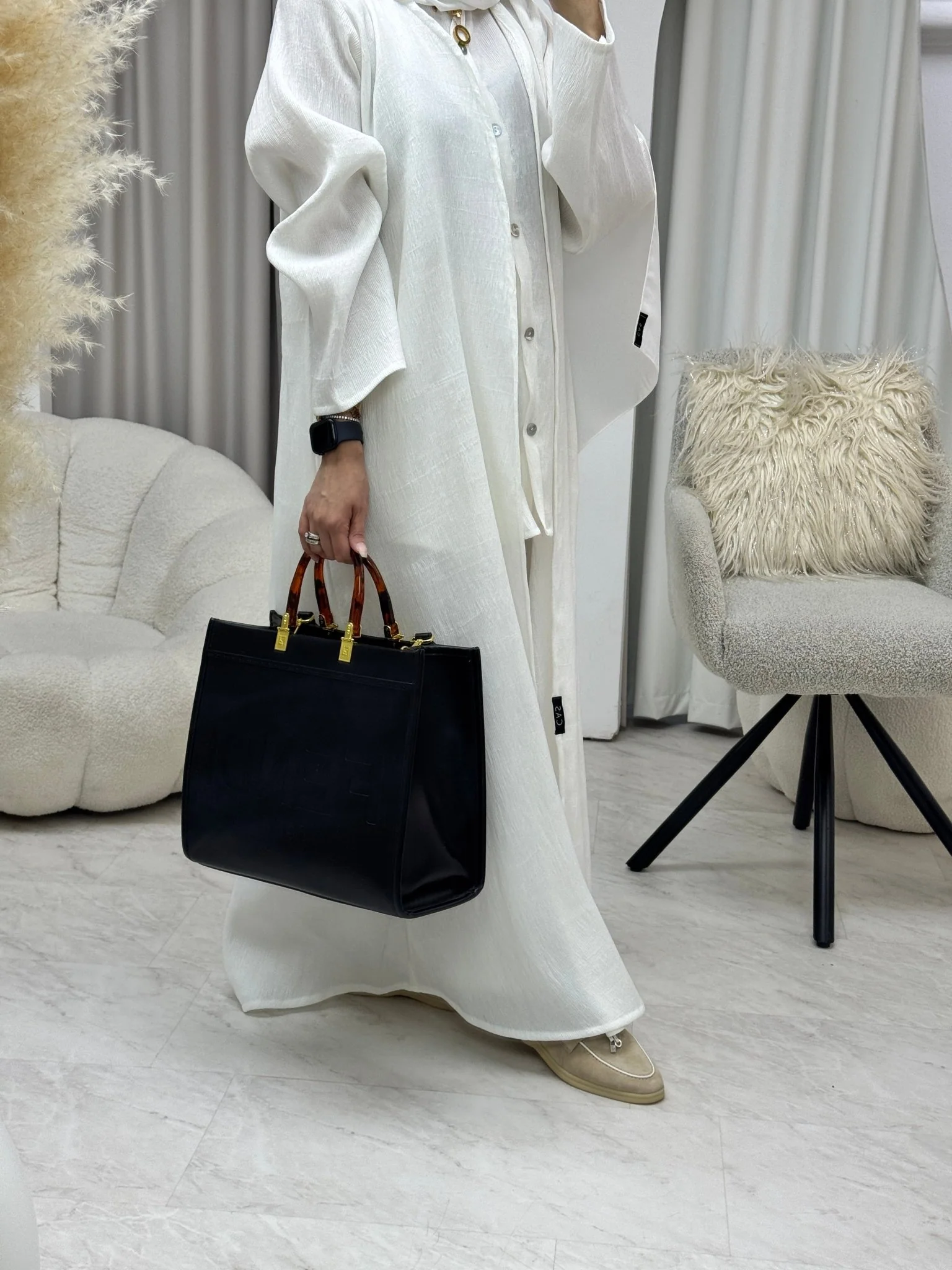 C 1285-03 White Travel Set Abaya - Image 2