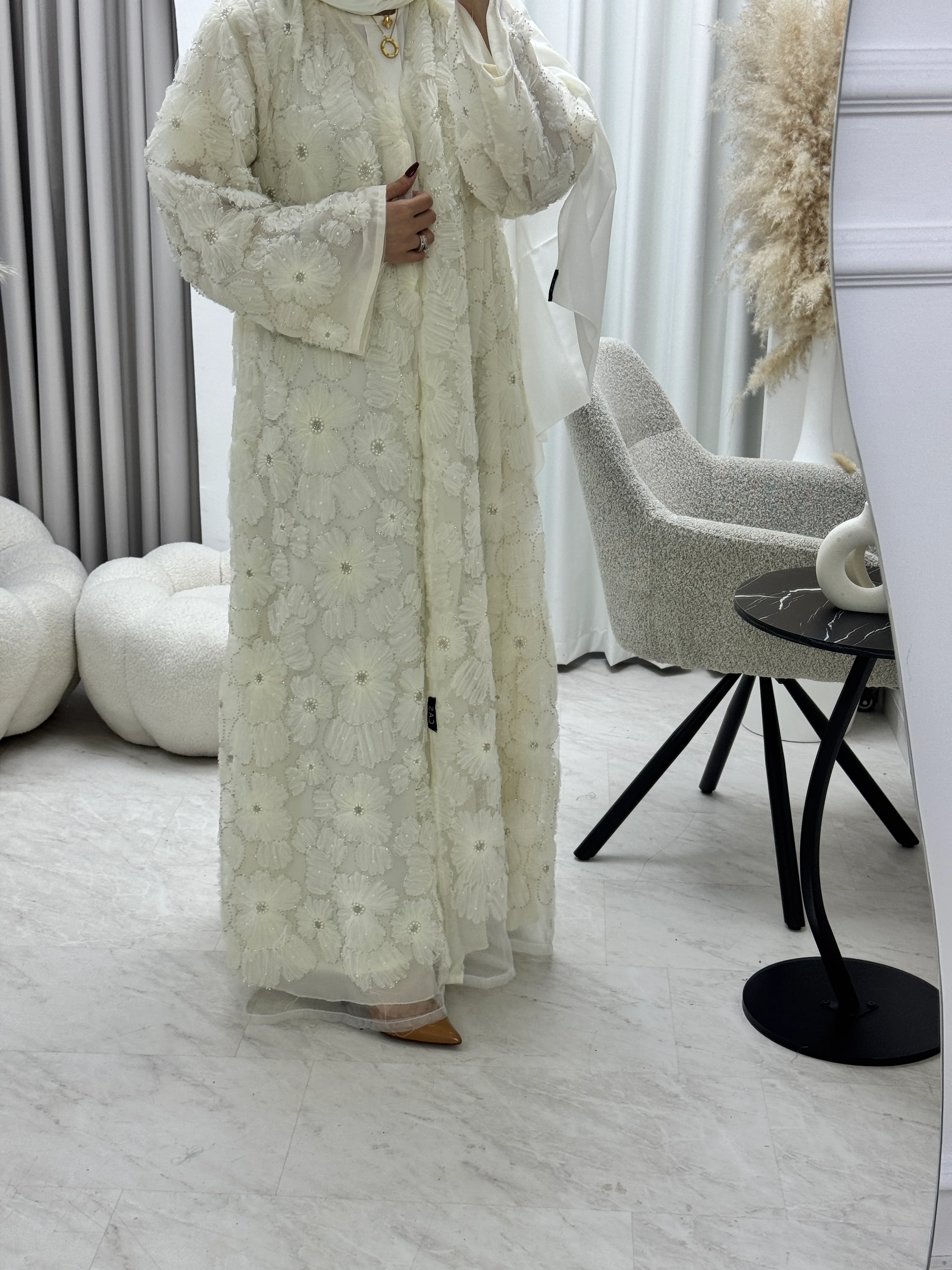 C 1289-04 Warm White Beaded Dantel Abaya - Image 2