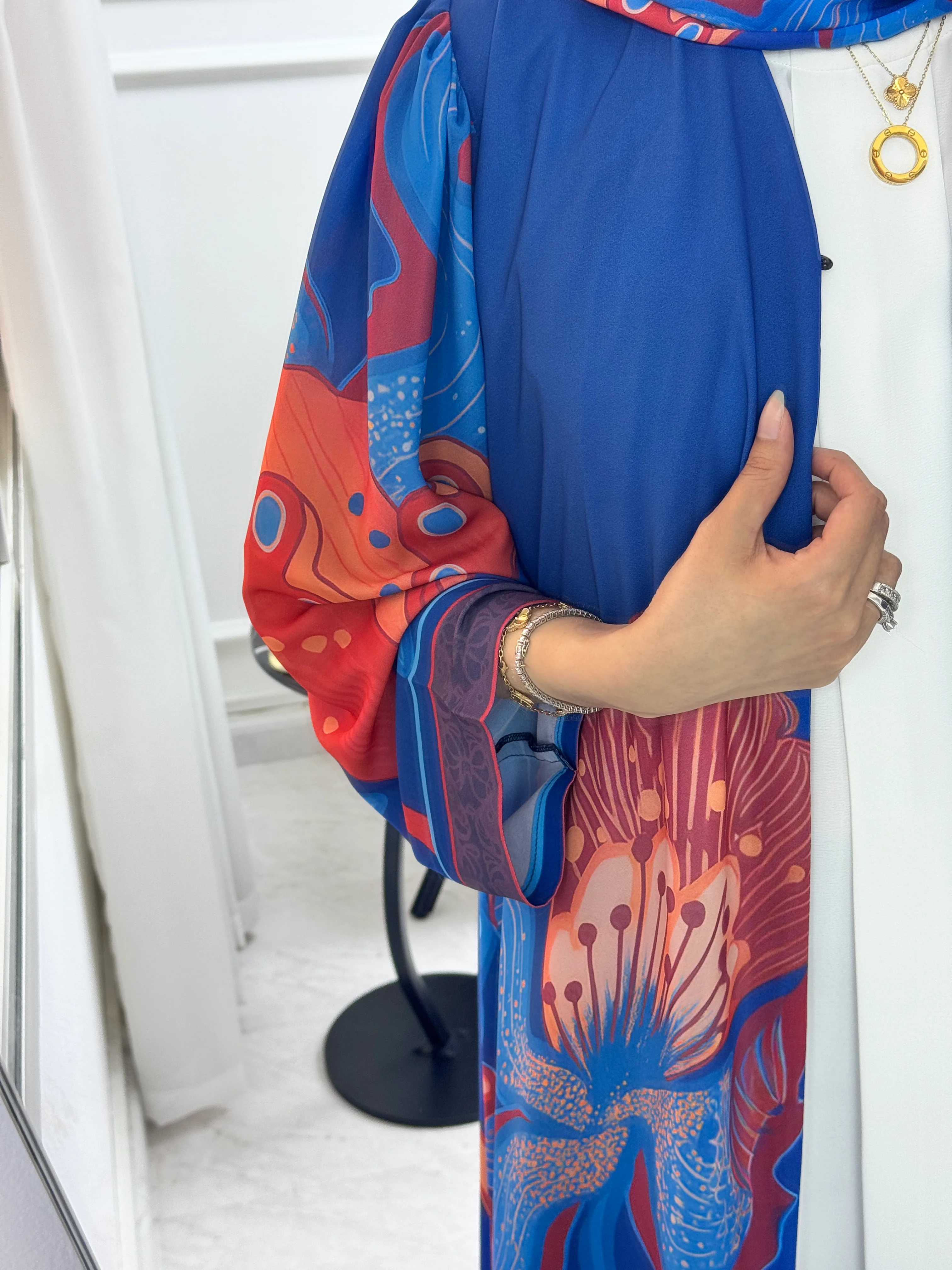 C 1291 Blue Coral Printed Abaya - Image 3