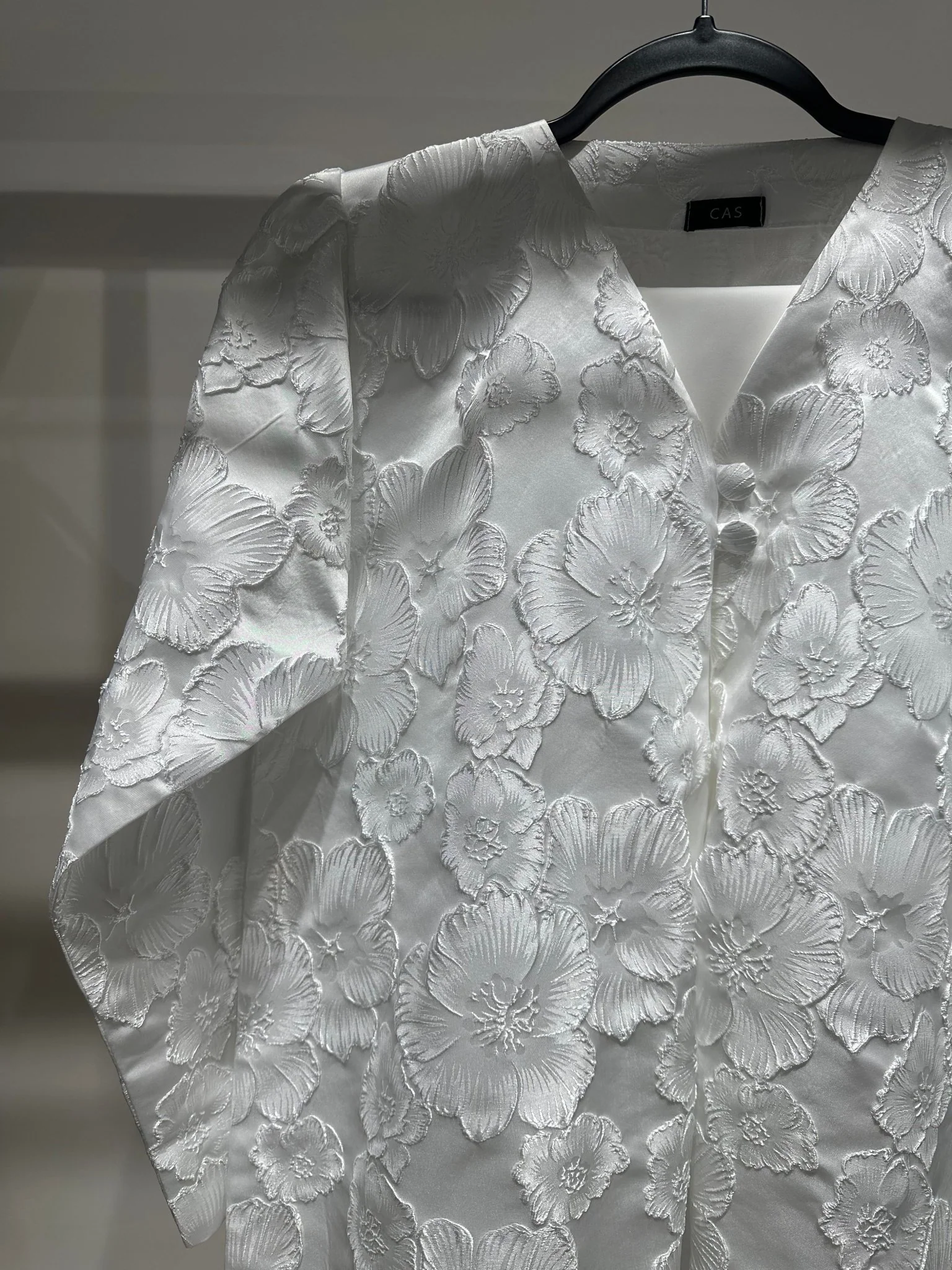 C 1359-04 White Floral Printed Abaya