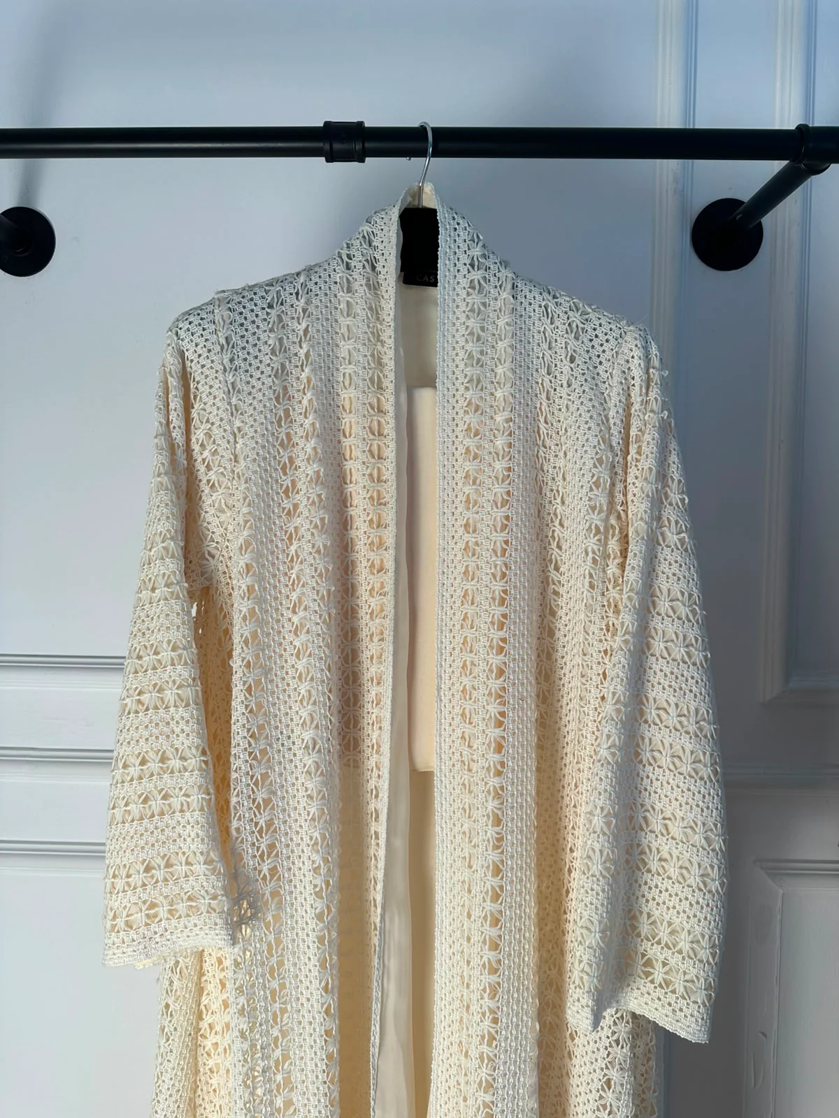 C 1717-07 Cream Dantel Abaya - Image 3