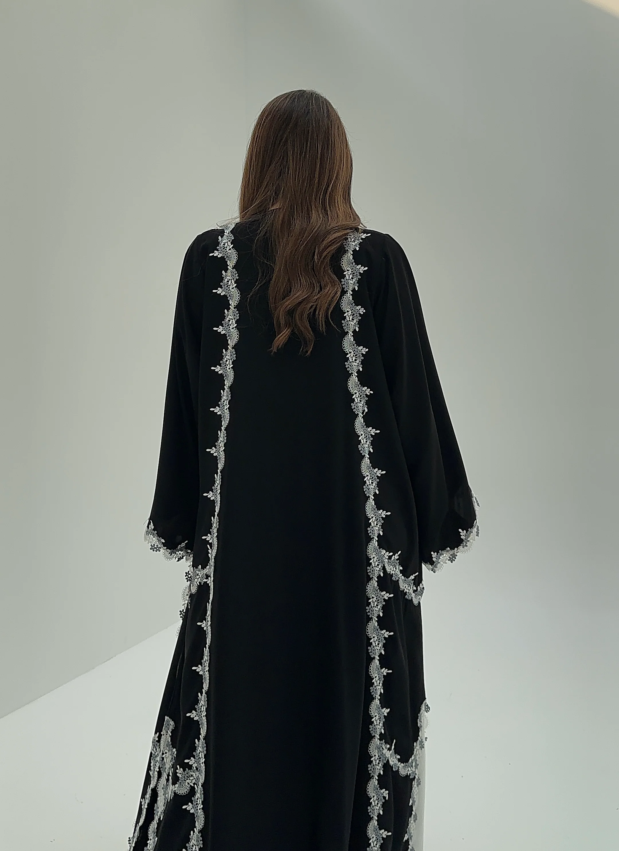 C 1884 Black Floral Lace Abaya - Image 5