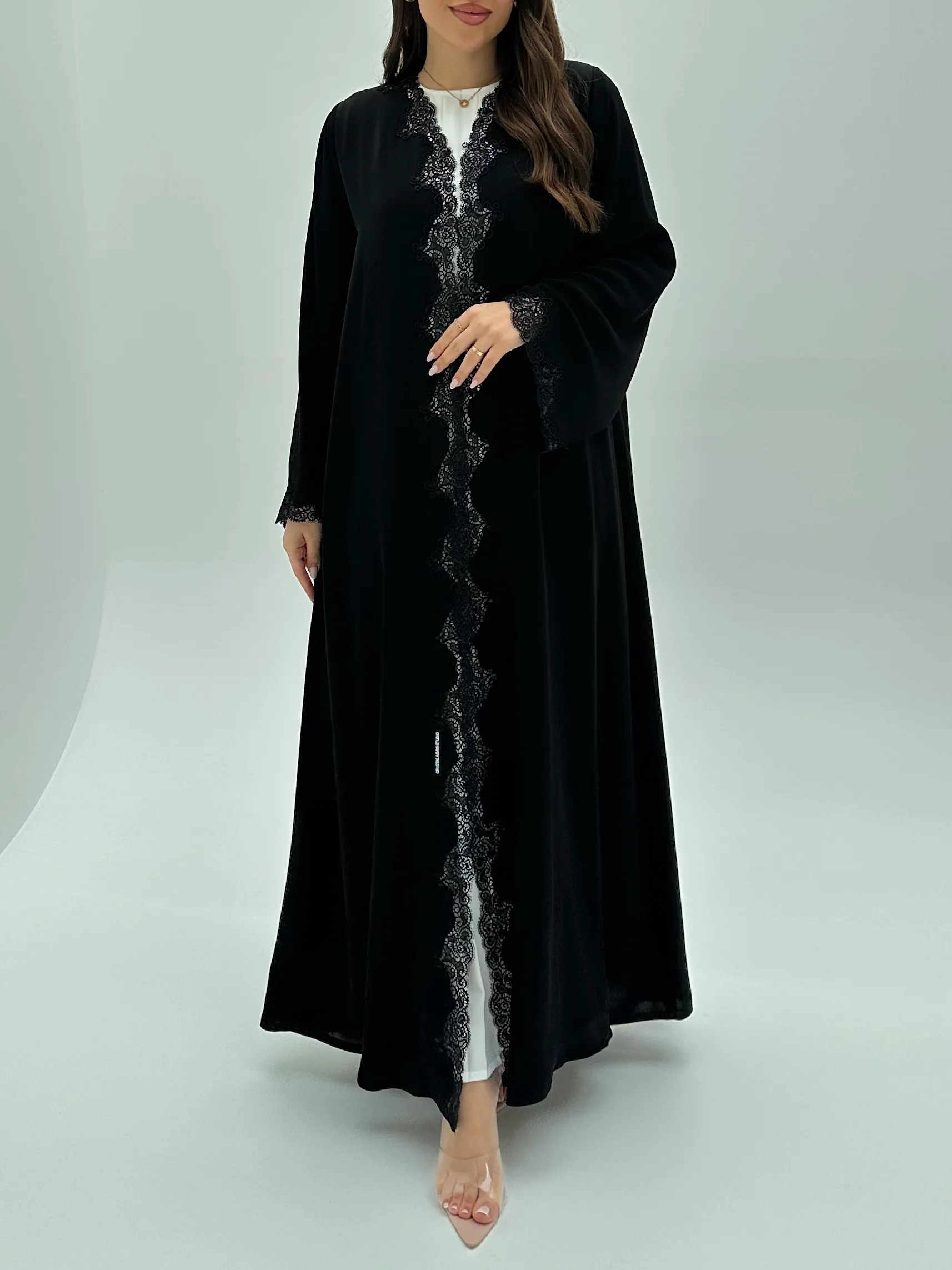 C 1925 Black Sequin Lace Abaya - Image 2