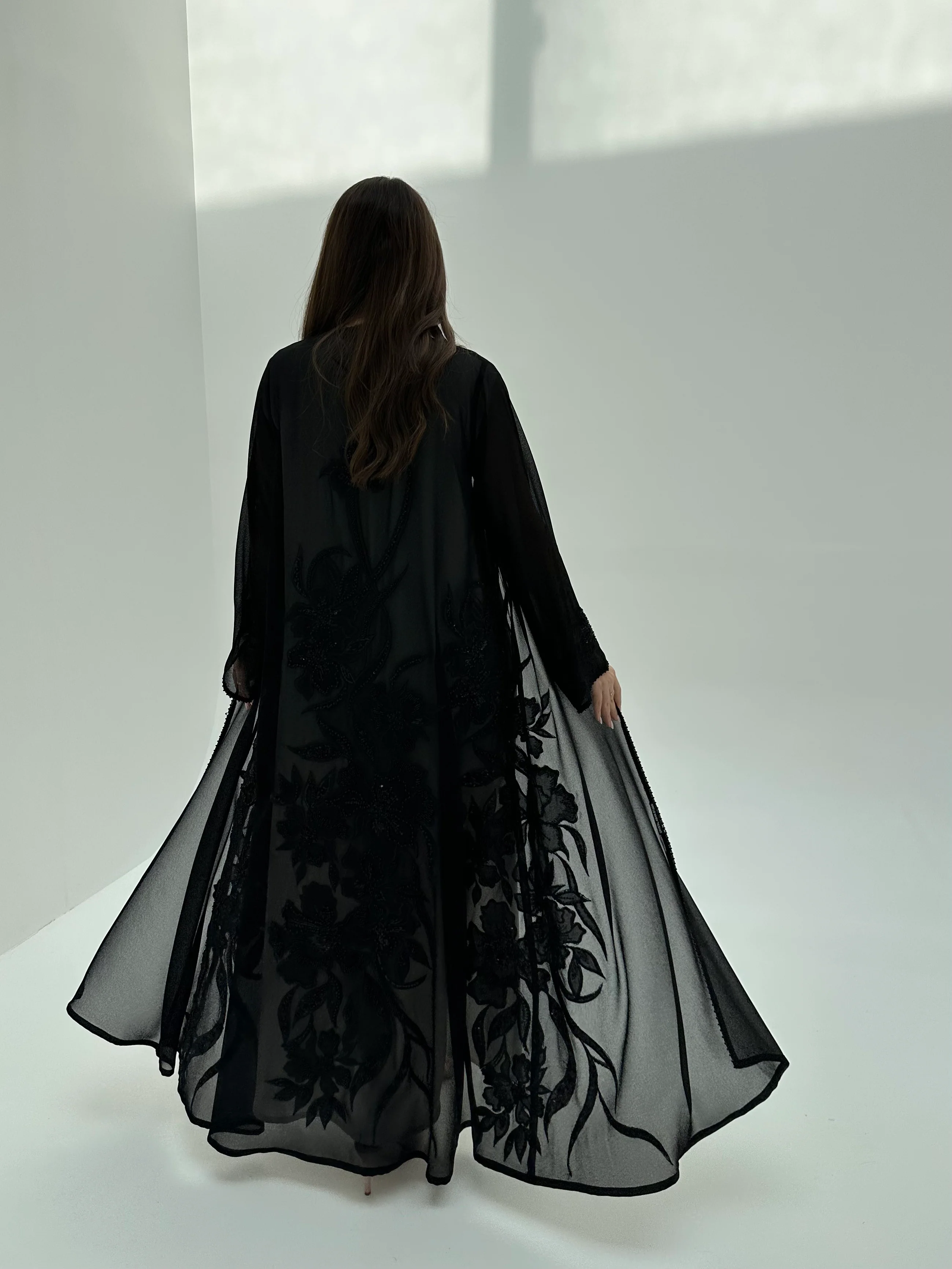 C 1950 Black Beaded Lace Abaya - Image 4