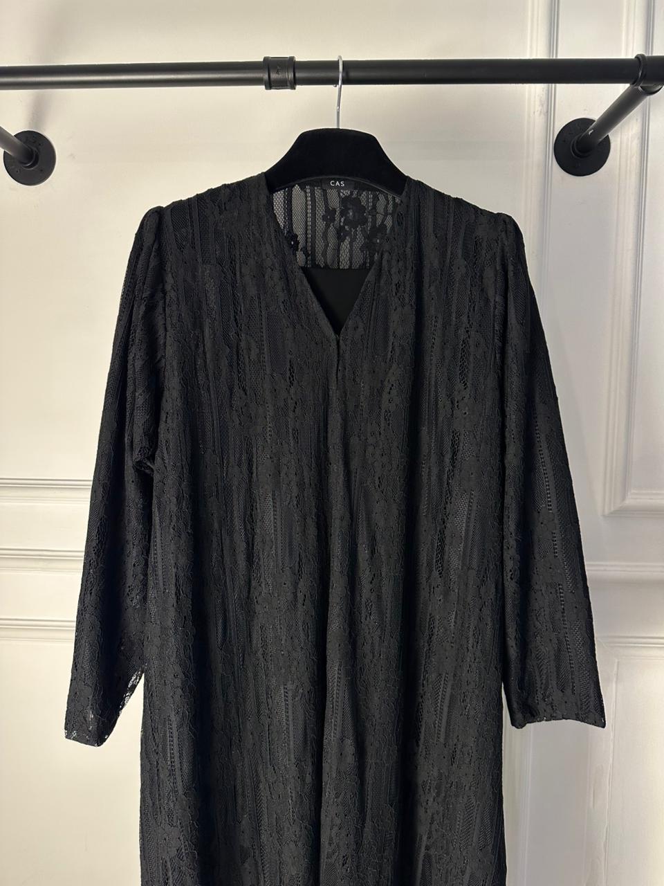 C 1955 Black Floral Dantel Abaya - Image 3