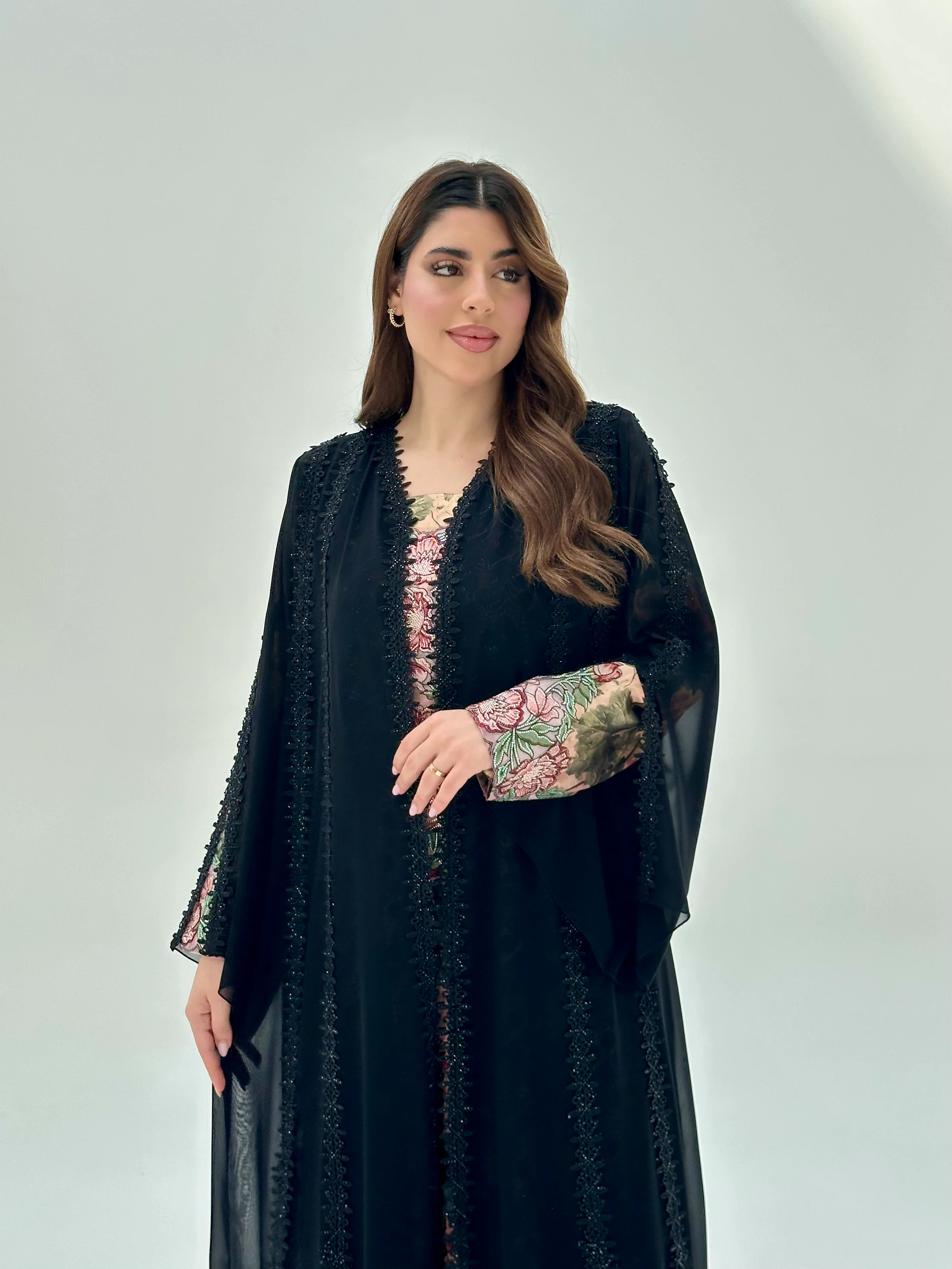 C 2072 Black Crystal Lace Abaya - Image 3