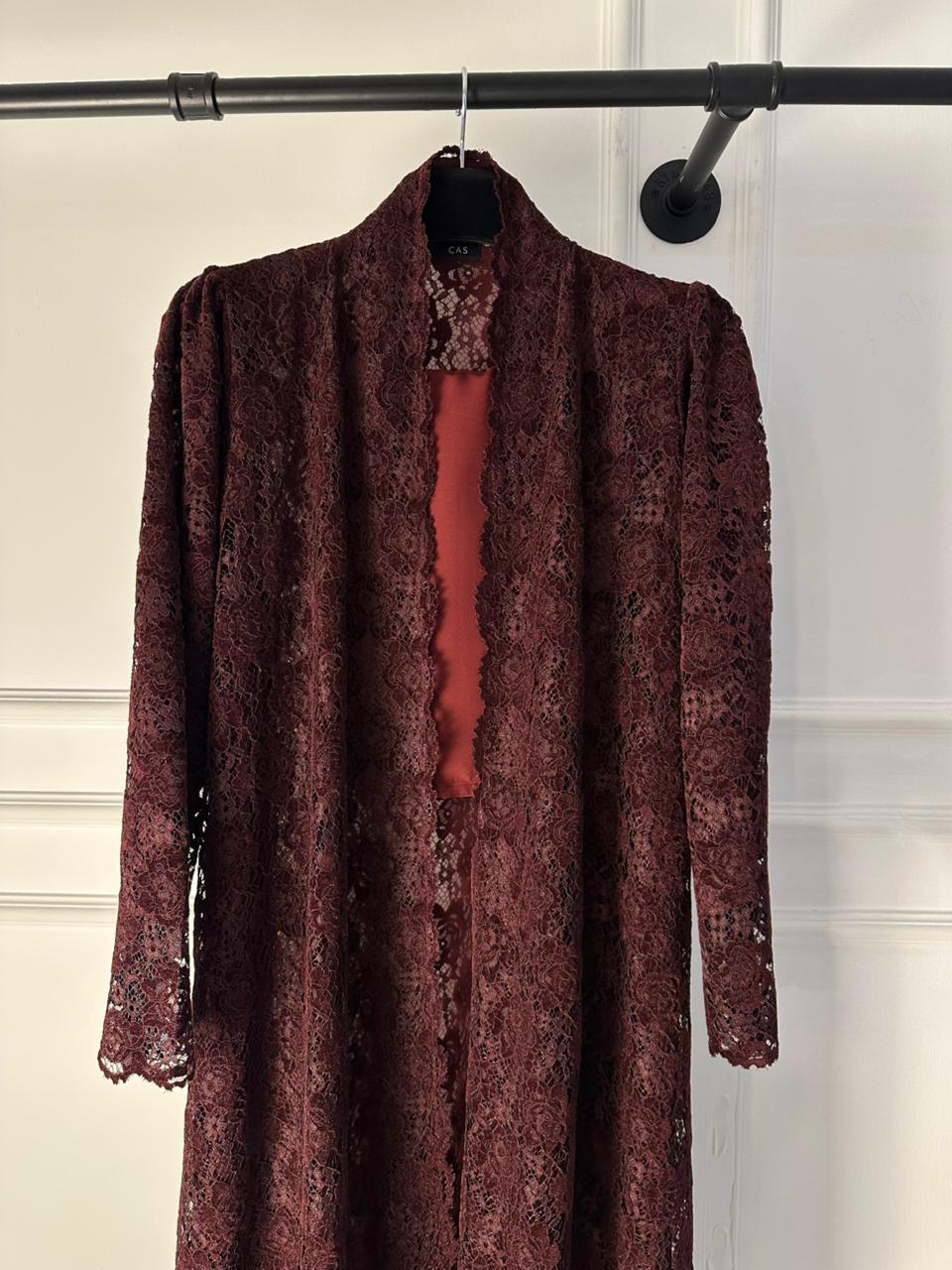 C 2088-01 Maroon Dantel Abaya - Image 3