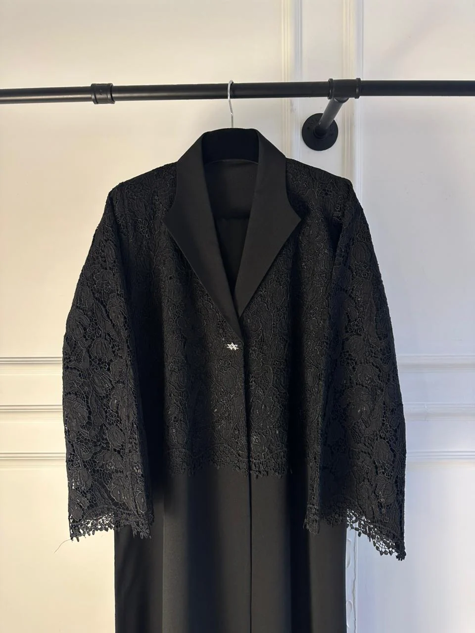 C 2135 Black Dantel Abaya - Image 3