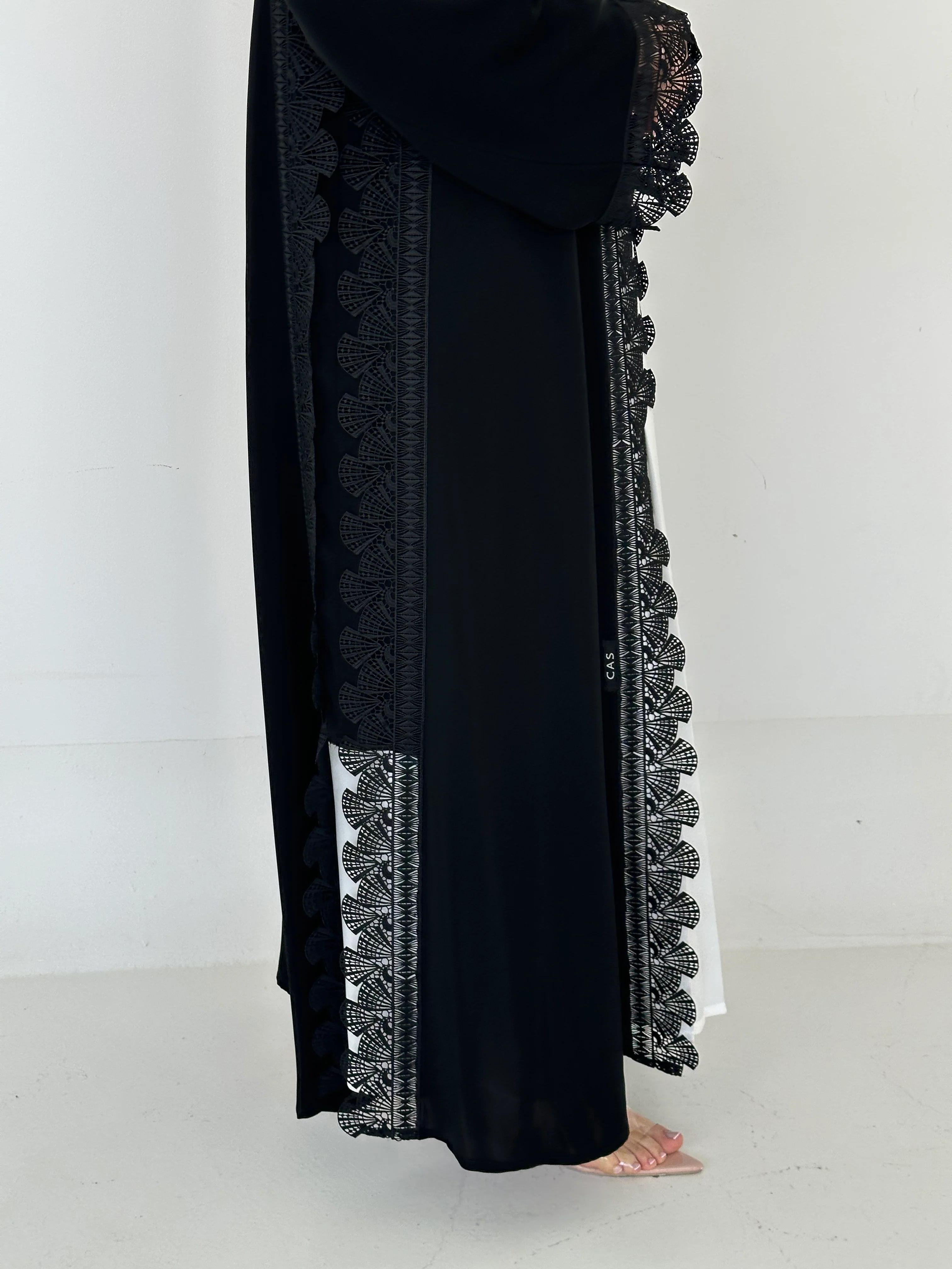 C 2276 Black Lace Abaya - Image 4