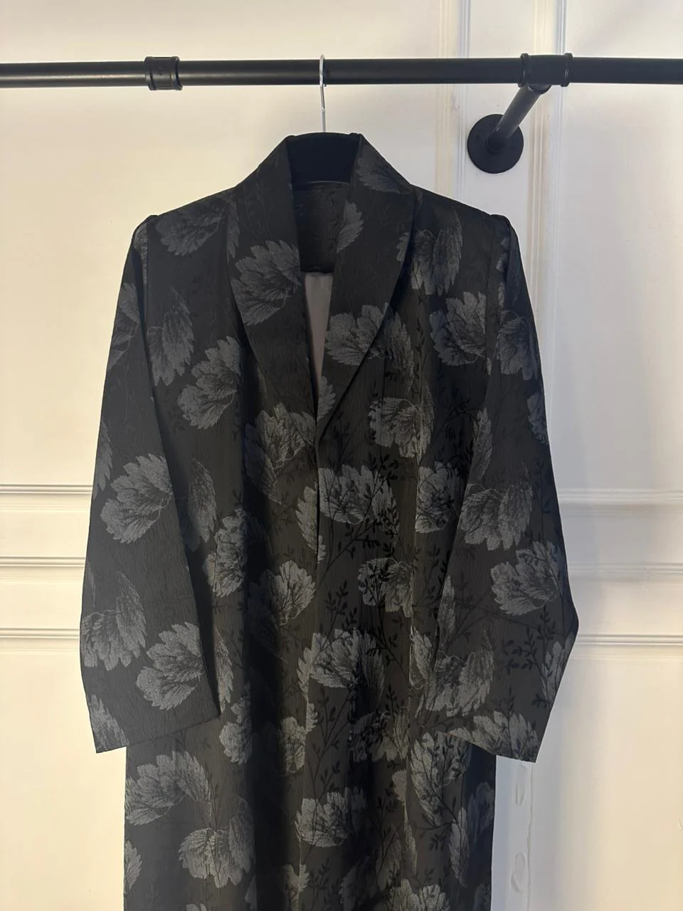 C 2381-01 Black Grey Abaya - Image 3