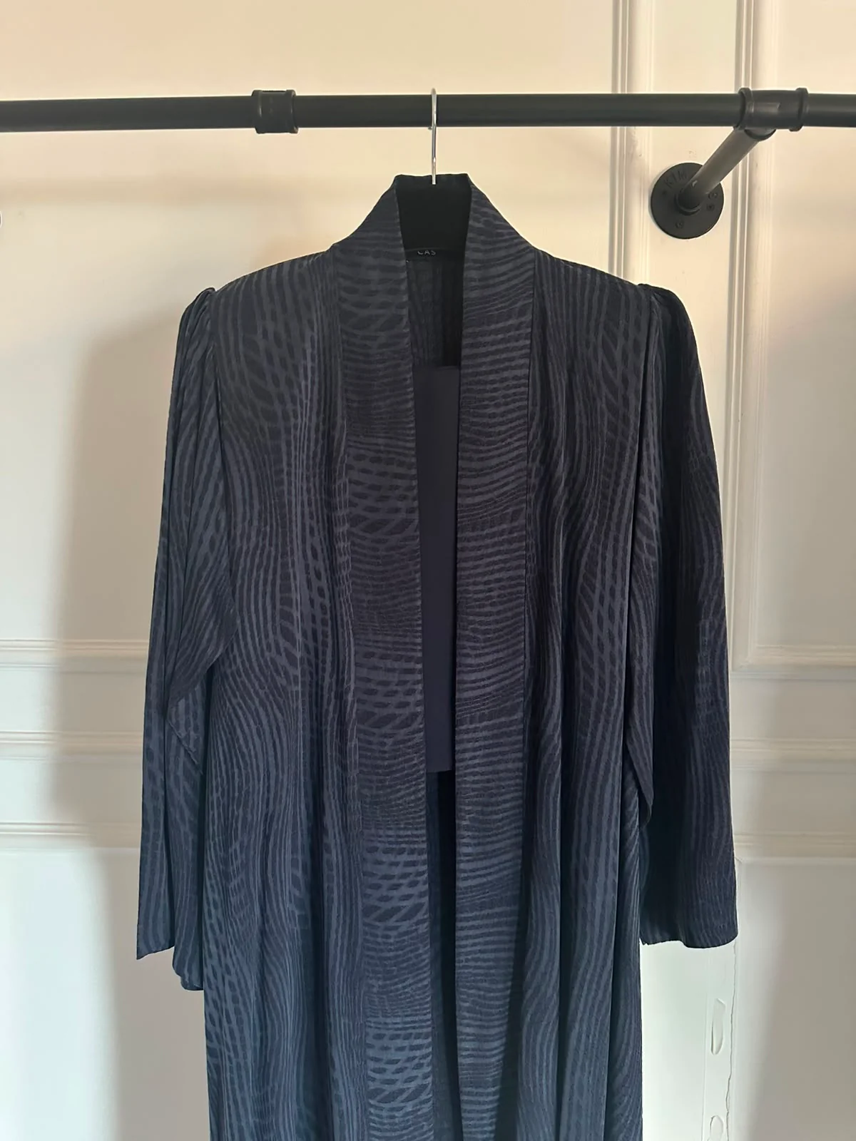 C 2388-03 Navy Swirls Abaya - Image 3