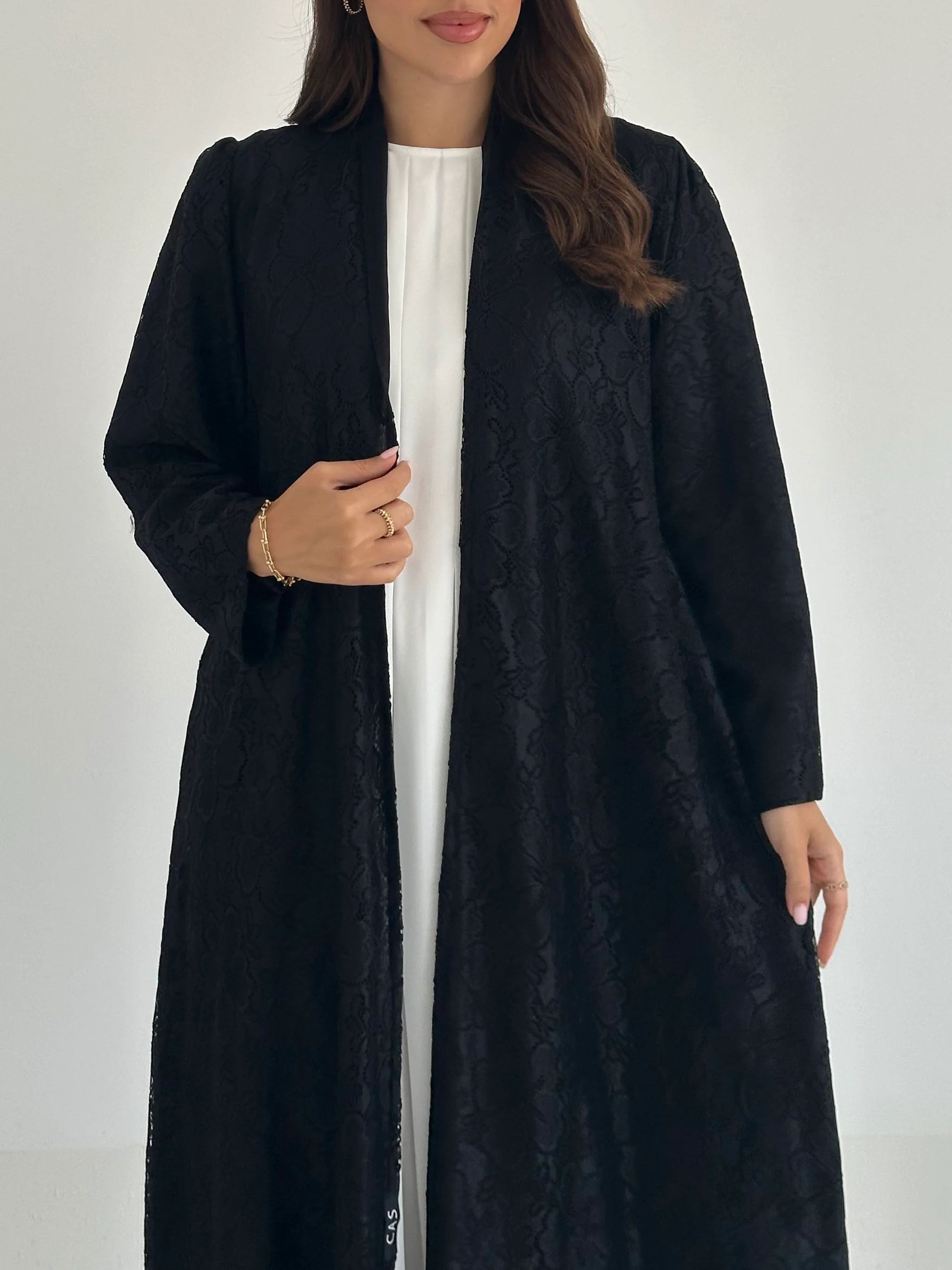 C 2410 Black Floral Dantel Abaya - Image 3