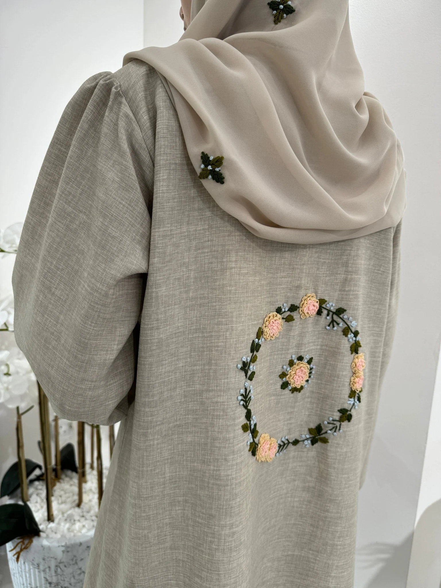 C Beige Floral Linen Embroidery Eid Abaya - Image 4