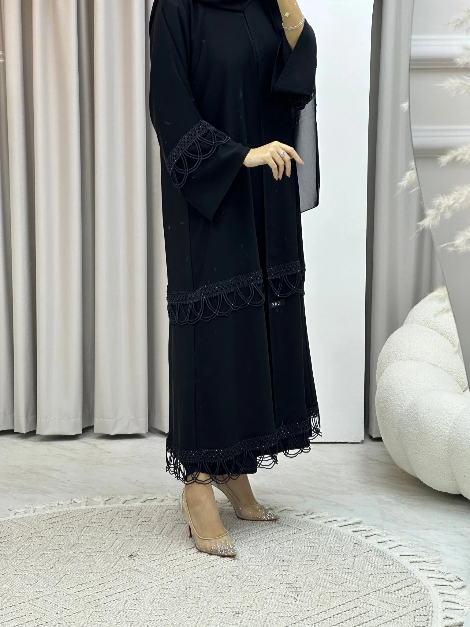 C Black Scallops Lace Abaya - Image 9