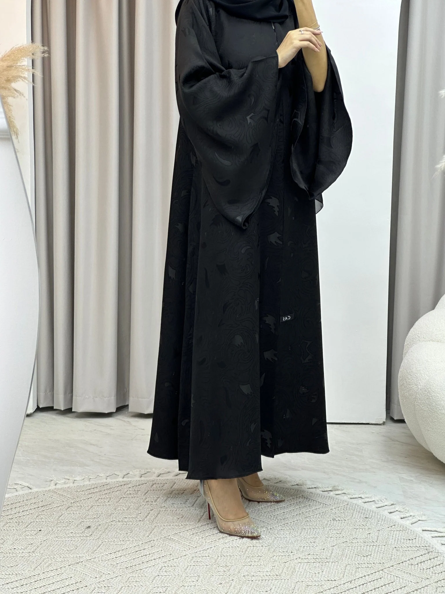 C Black Swirl Print Jacquard Abaya - Image 2