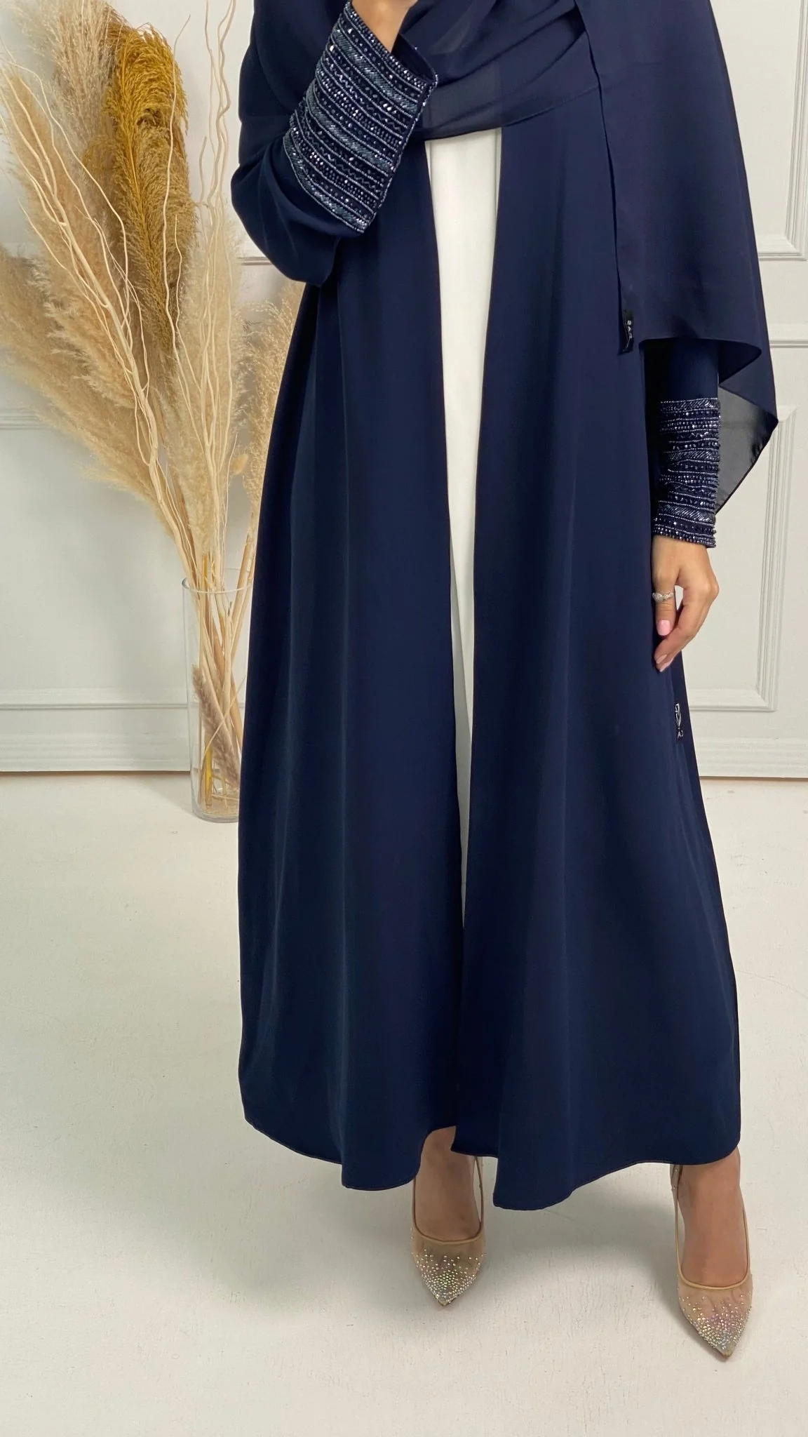 C Blue Bisht Embroidered Cuff Abaya - Image 5