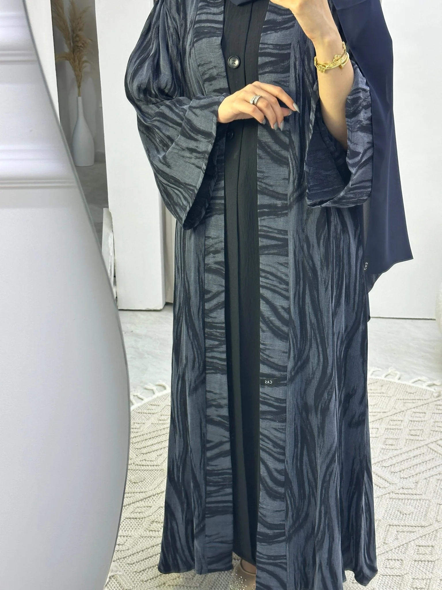C Blue Swirl Premium Abaya - Image 7