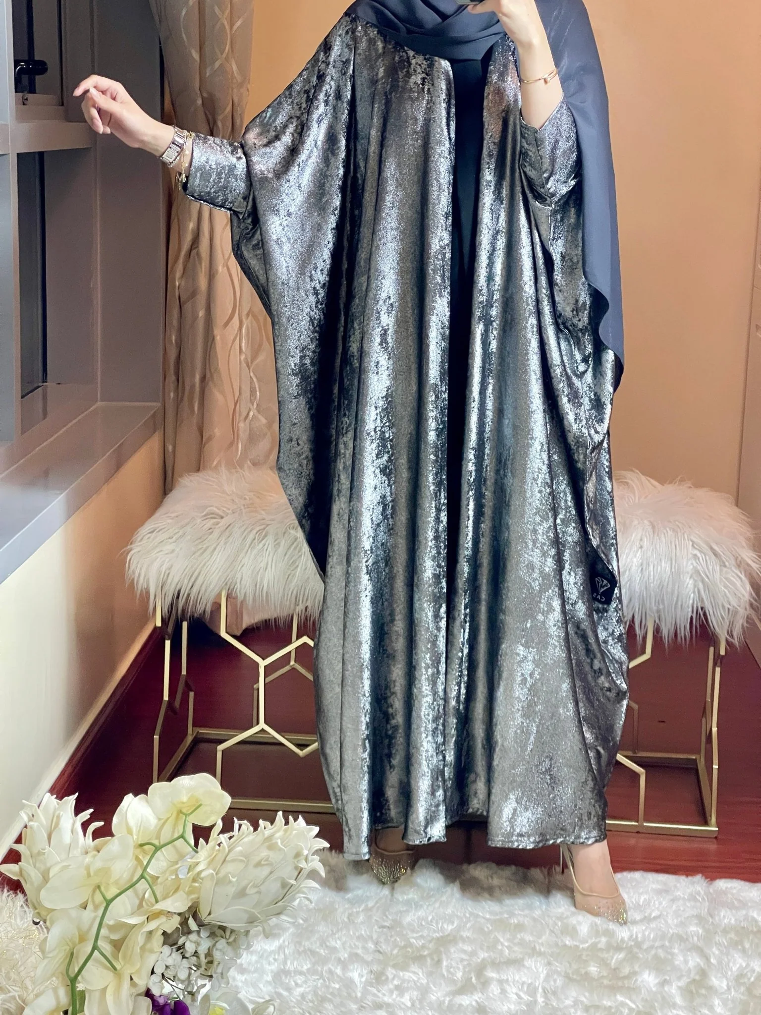 C-CharcoalBlack-Shimmer-Bisht-Abaya - Image 7