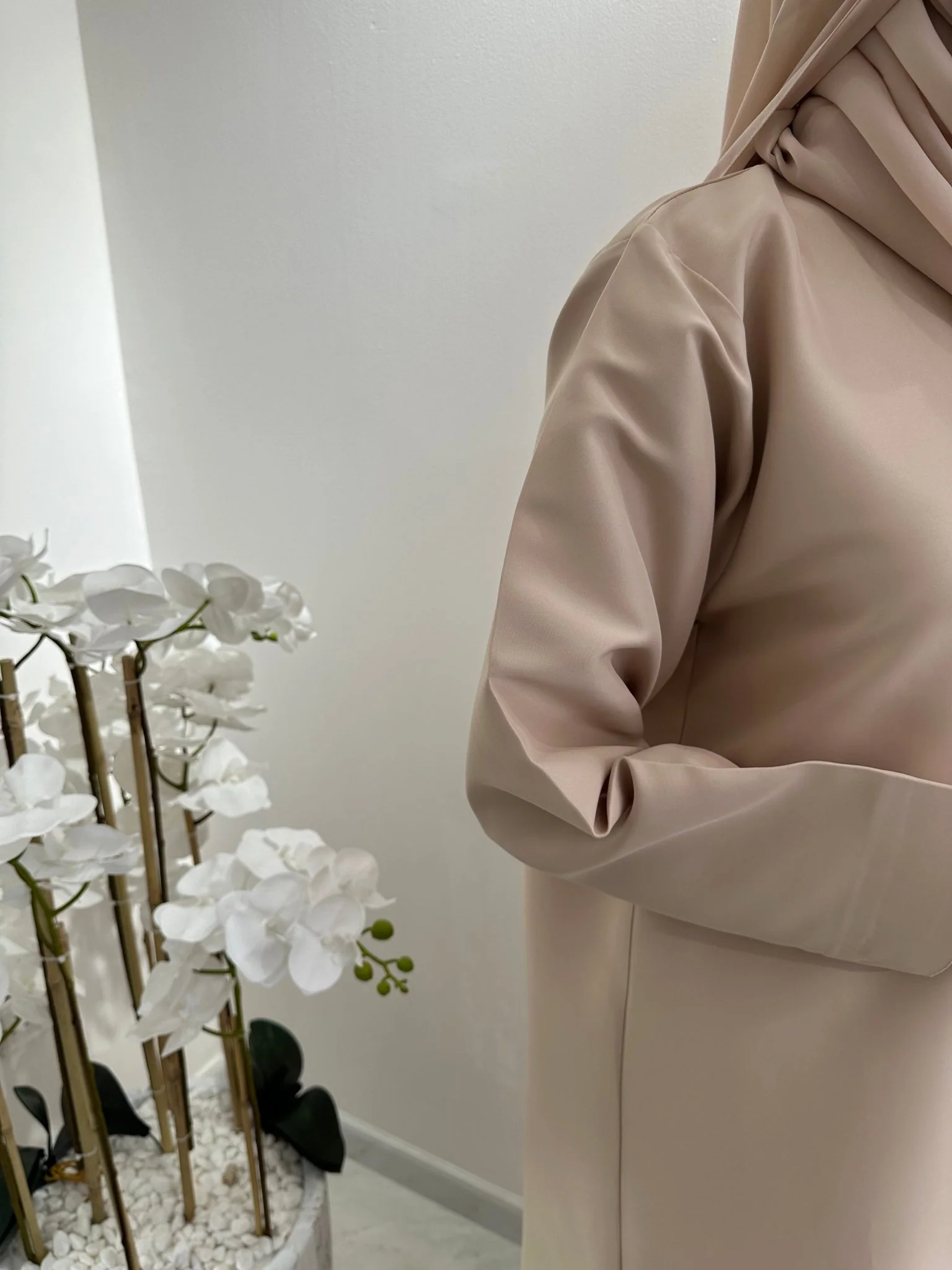 C Cream Satin Beaded Eid Abaya - Image 12